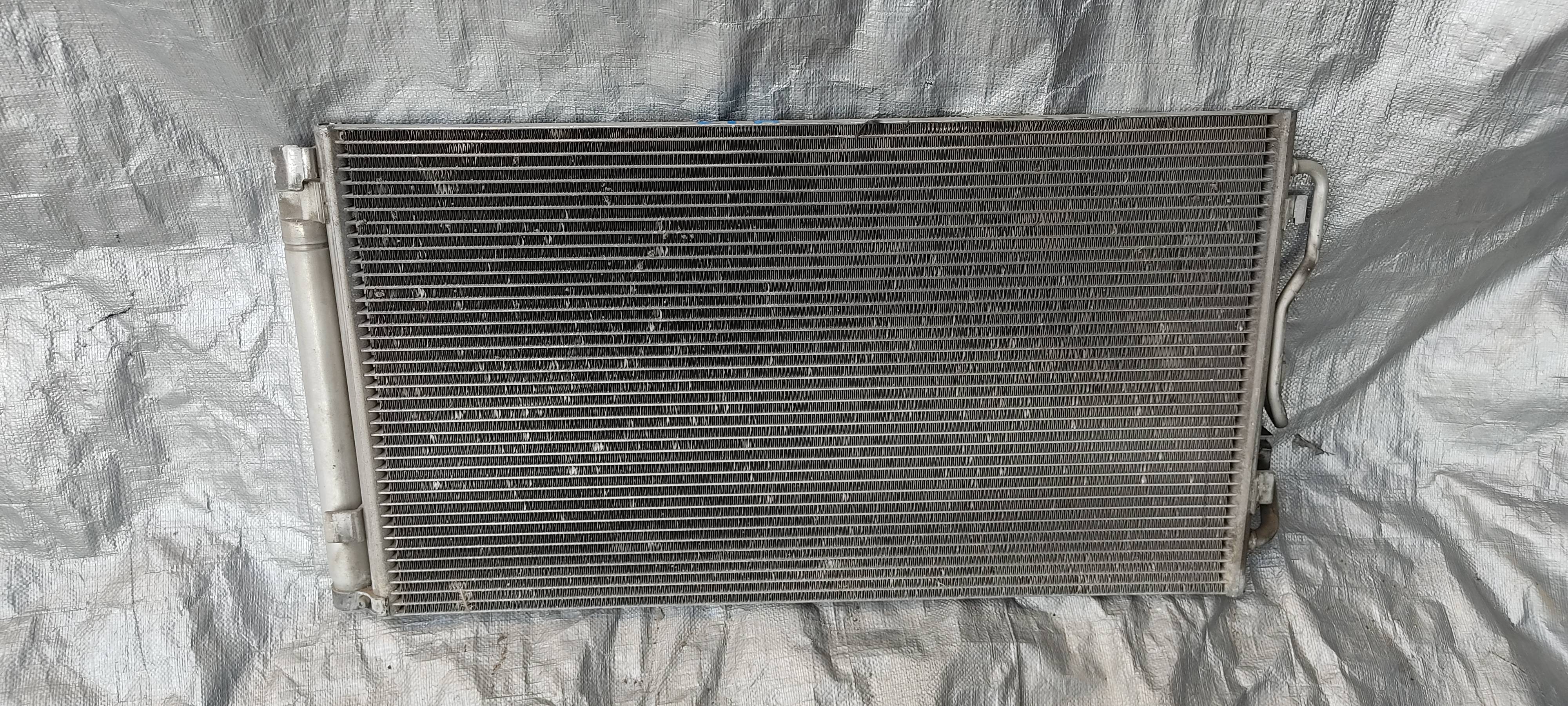 Bmw Serie 1 2013 - 2017 Condensador Usado Original