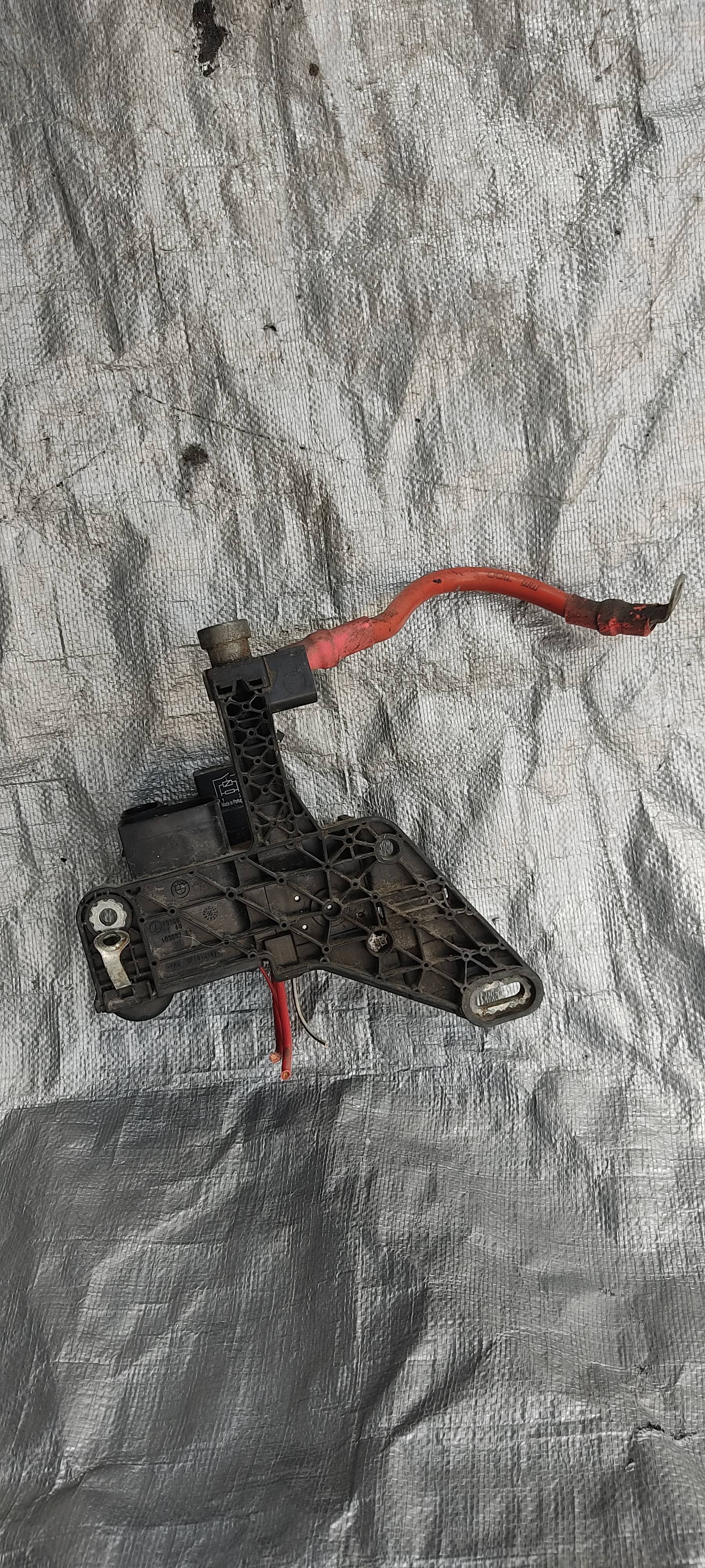 Bmw Serie 1 2013 - 2017 Terminal Usado Original