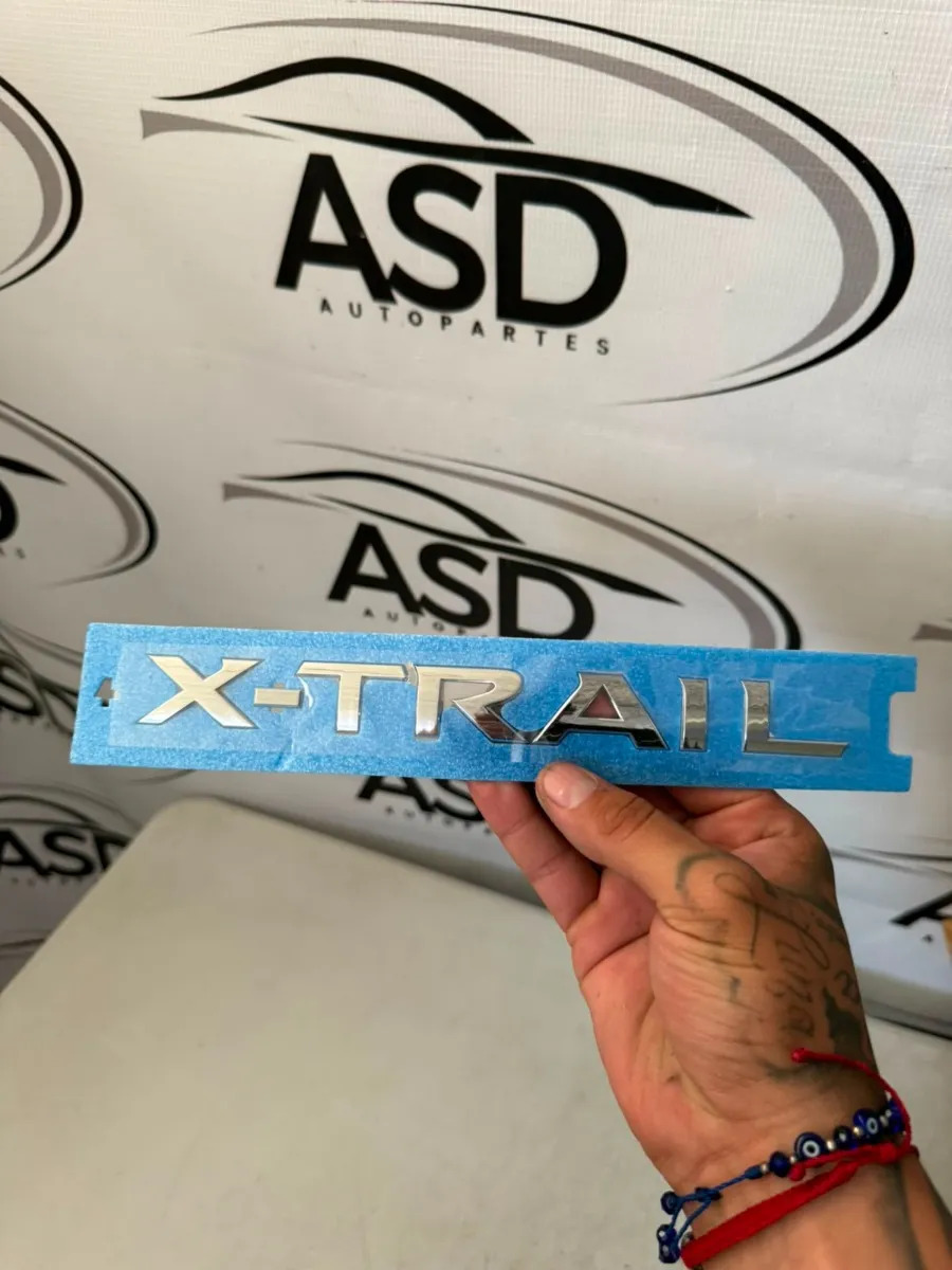 Emblema Letras X-trail Nissan Cajuela Nuevo Con Plantilla Plateado
