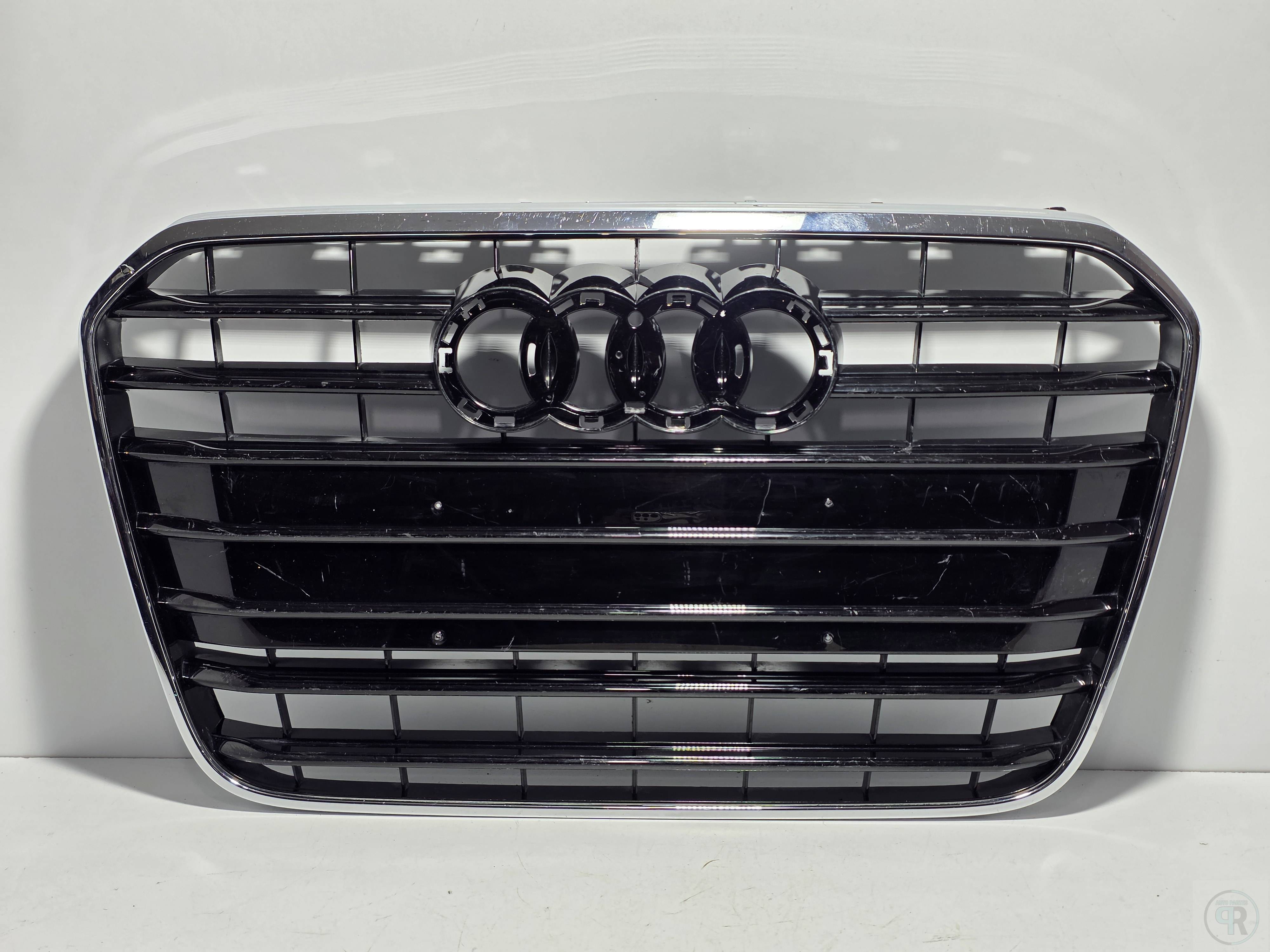 Audi A6 2012 - 2014 Parrilla Delantera Usado Original