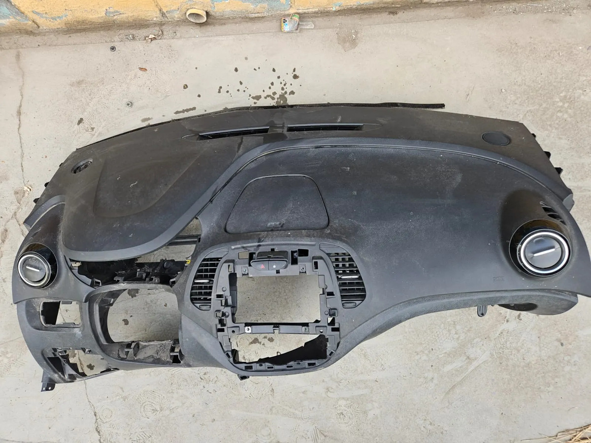 Renault Captur 2017-2022 Tablero Original Negro
