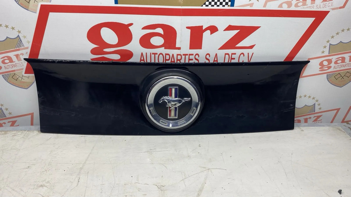 Ford Mustang 2013 - 2014 Paneles Traseros Trasera Usado Original