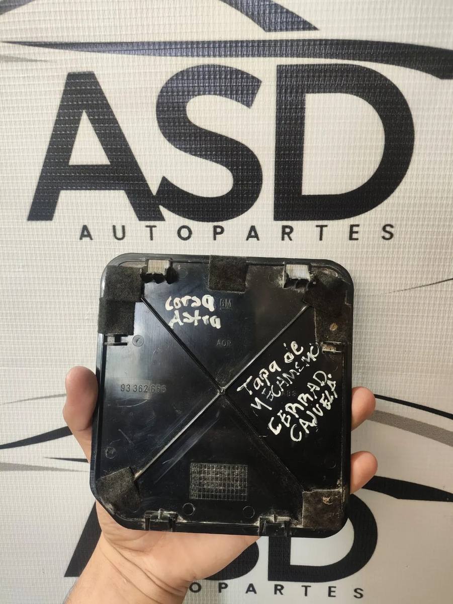 Tapa Registro Cerradura Cajuela Chevrolet Corsa Astra