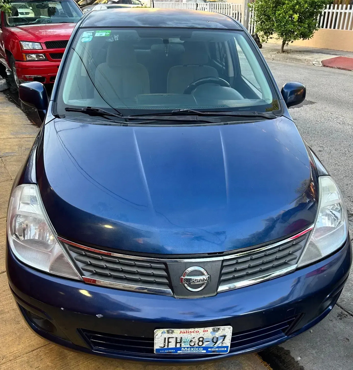 Nissan Tiida 1.8 Sense Sedan Estandar Factura Original
