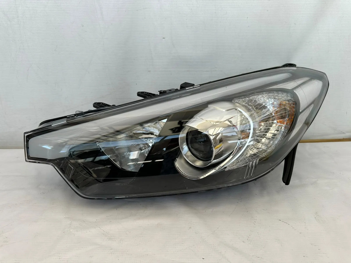 Faro Izquierdo Kia Forte 2014 2015 2016 Original Izquierdo/conductor