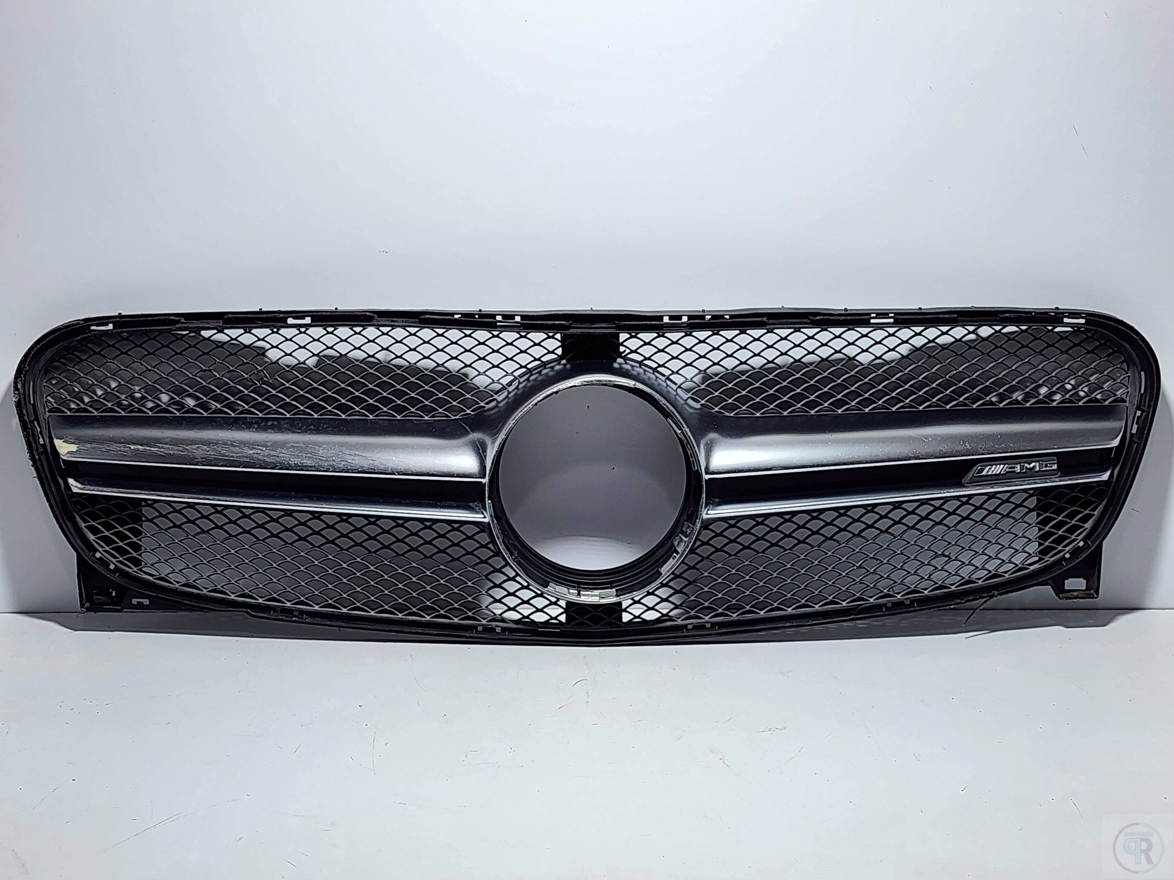 Mercedes-benz Clase gla 2015 - 2017 Parrilla Delantera Usado Original