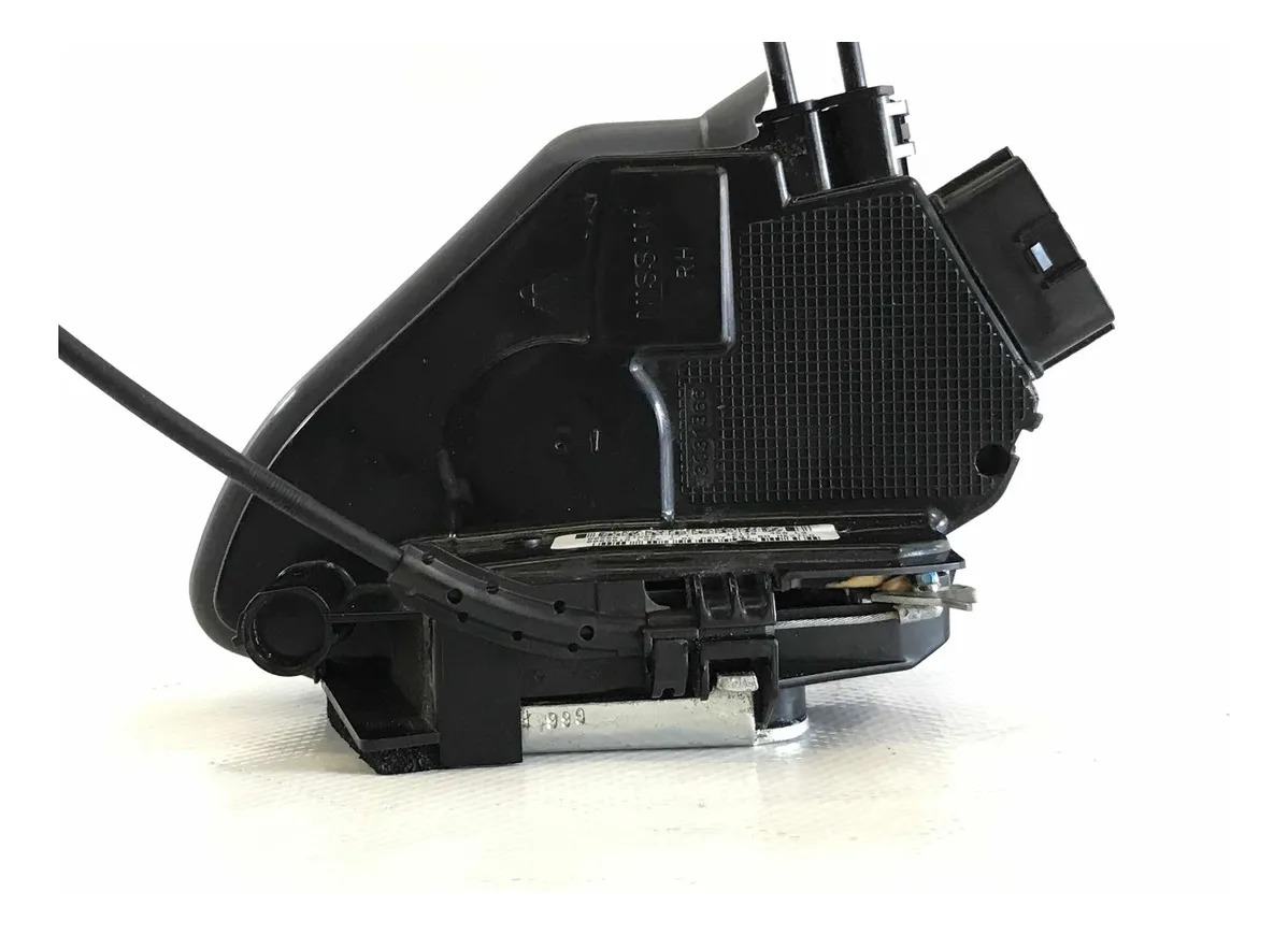 Chapa De Puerta Delantera Derecha Nissan Altima 2013 -2018