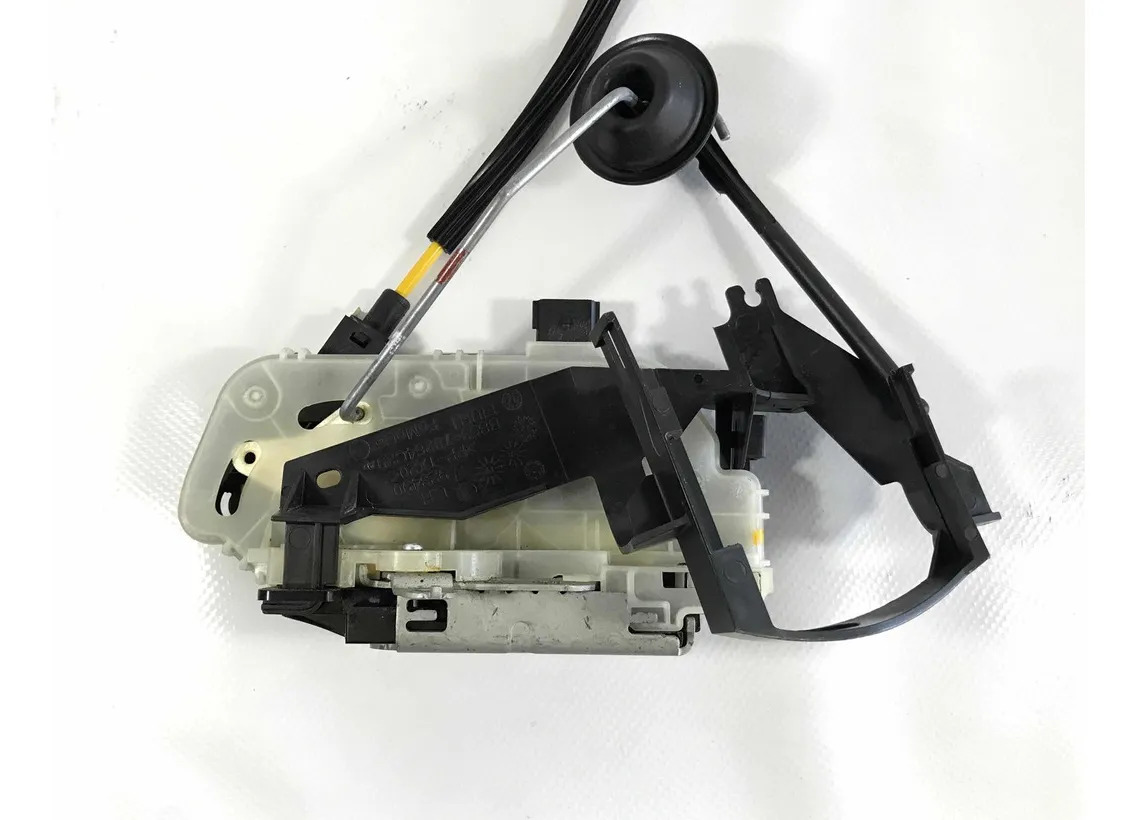 Chapa De Puerta Trasera Izquierda Ford Explorer 2011 -2018