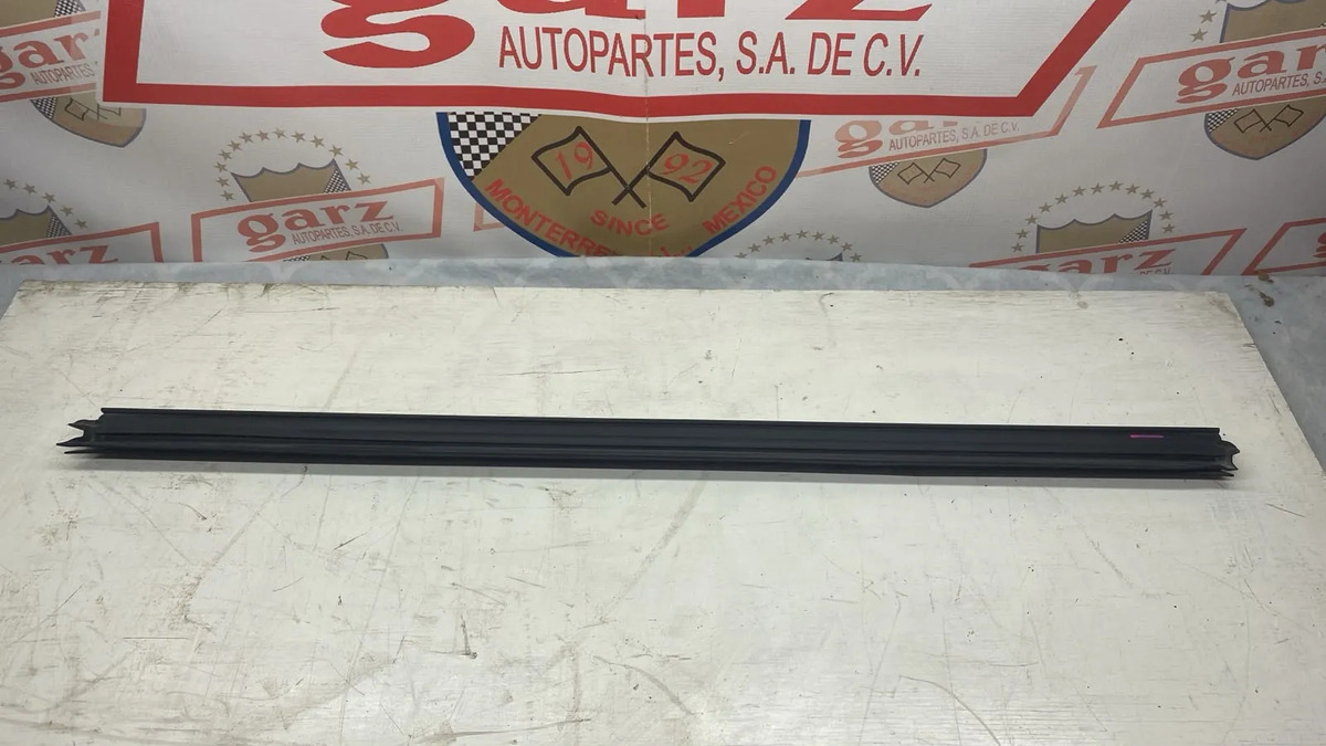 Cañuela Int Puerta Delantera Derecha Mazda Cx-9 2016 Al 2023 Negro