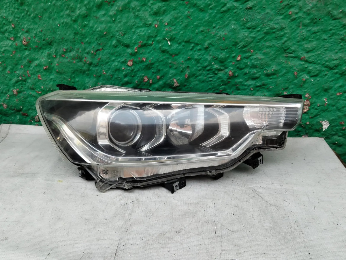 Faro Derecho Suzuki Ertiga 2020-2026 Original Reparado Blanco