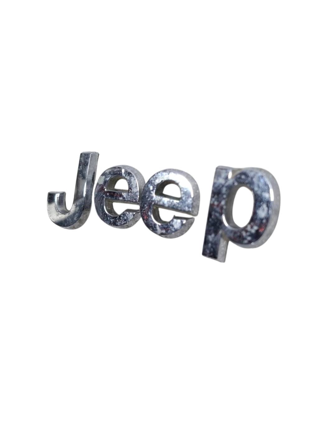 Jeep Cherokee 2020 - 2025 Emblema Delantera Usado Original