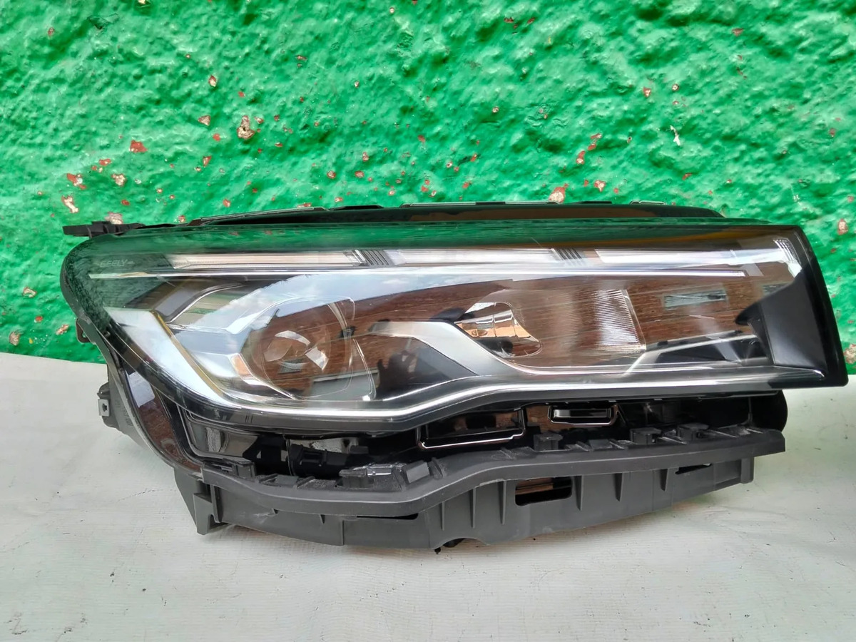 Faro Derecho Geely Emgrand 2024-2026  Original Reparado Derecho/pasajero