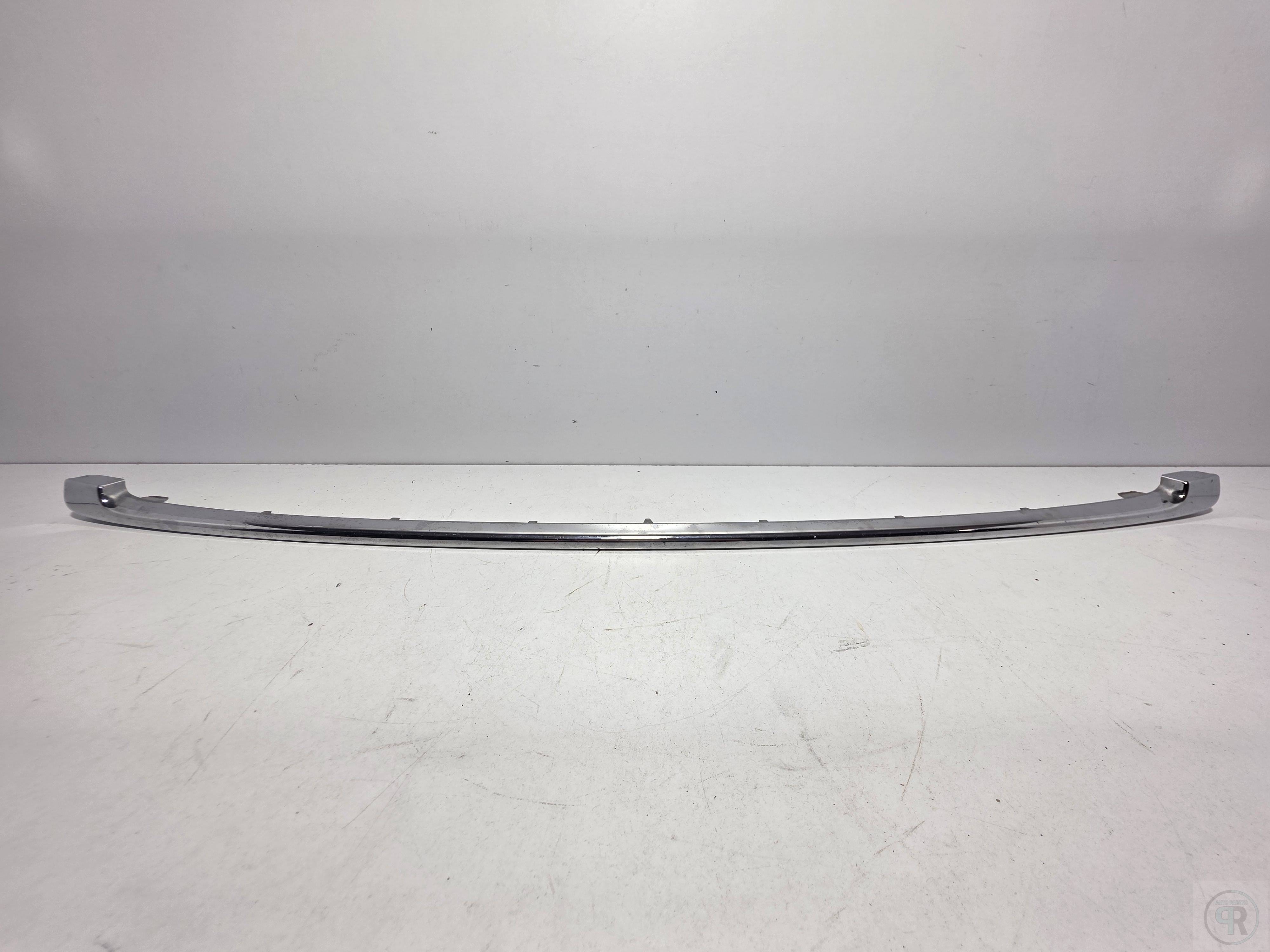 Mini Cooper 2007 - 2013 Moldura Delantera Usado Original