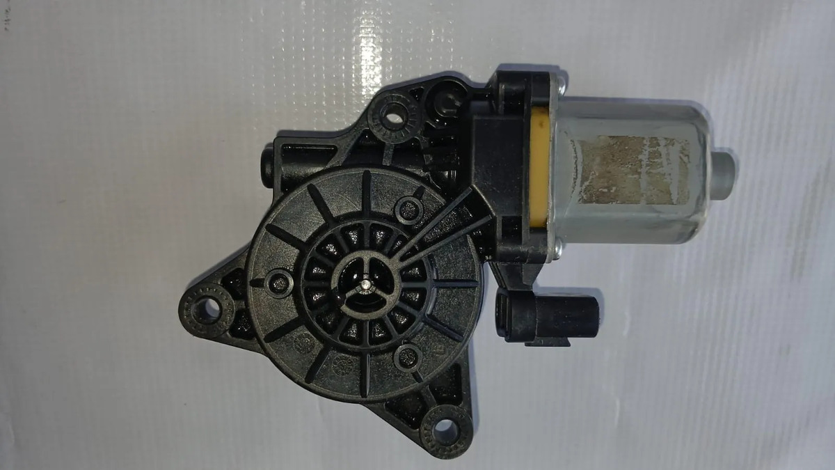 Motor Elevador De Vidrio Pta. Tras. Rh Hyundai Tucson 16-21