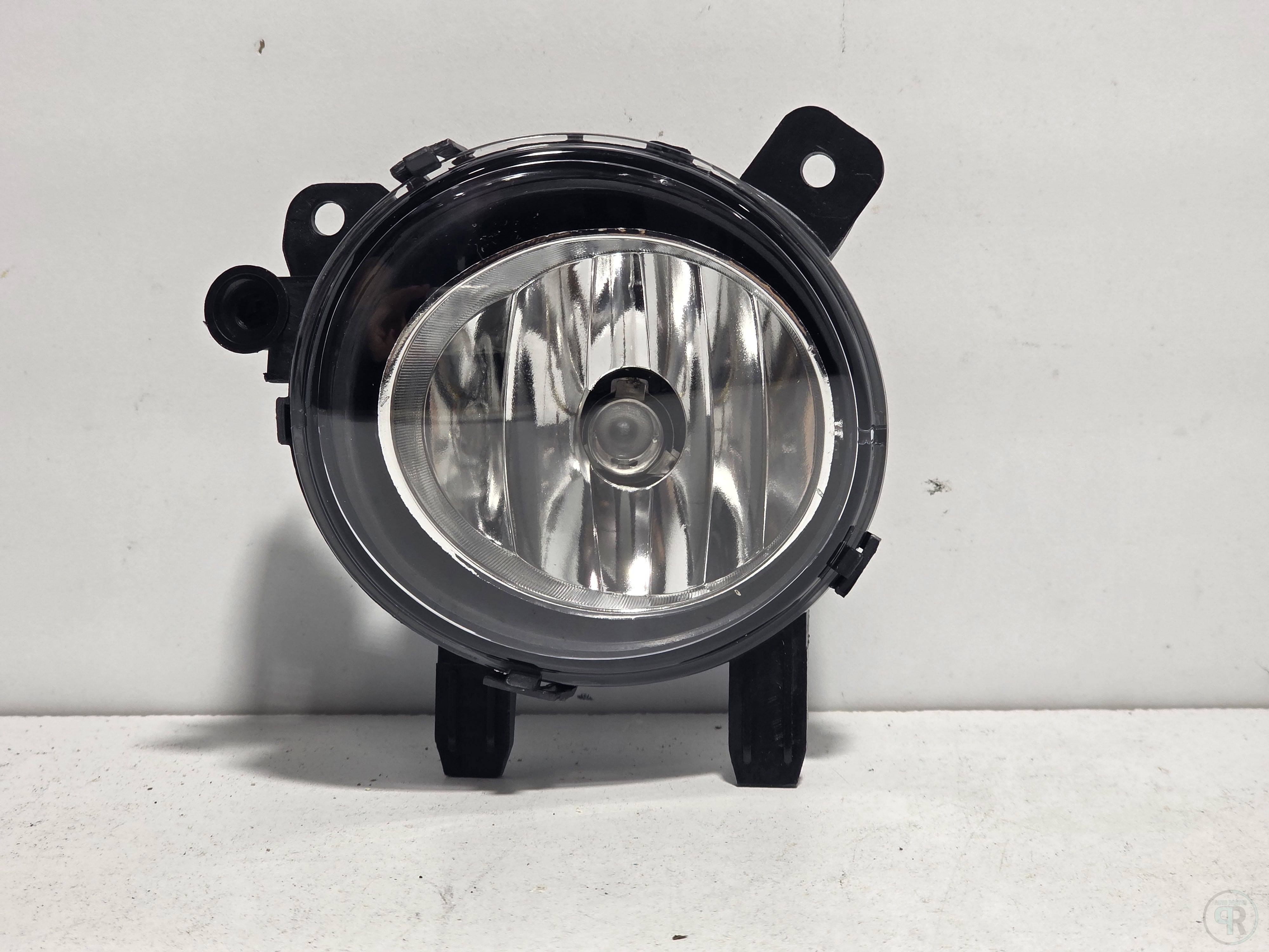 Bmw Serie 3 2012 - 2016 Faros Auxiliares Delantera Izquierdo Usado Original