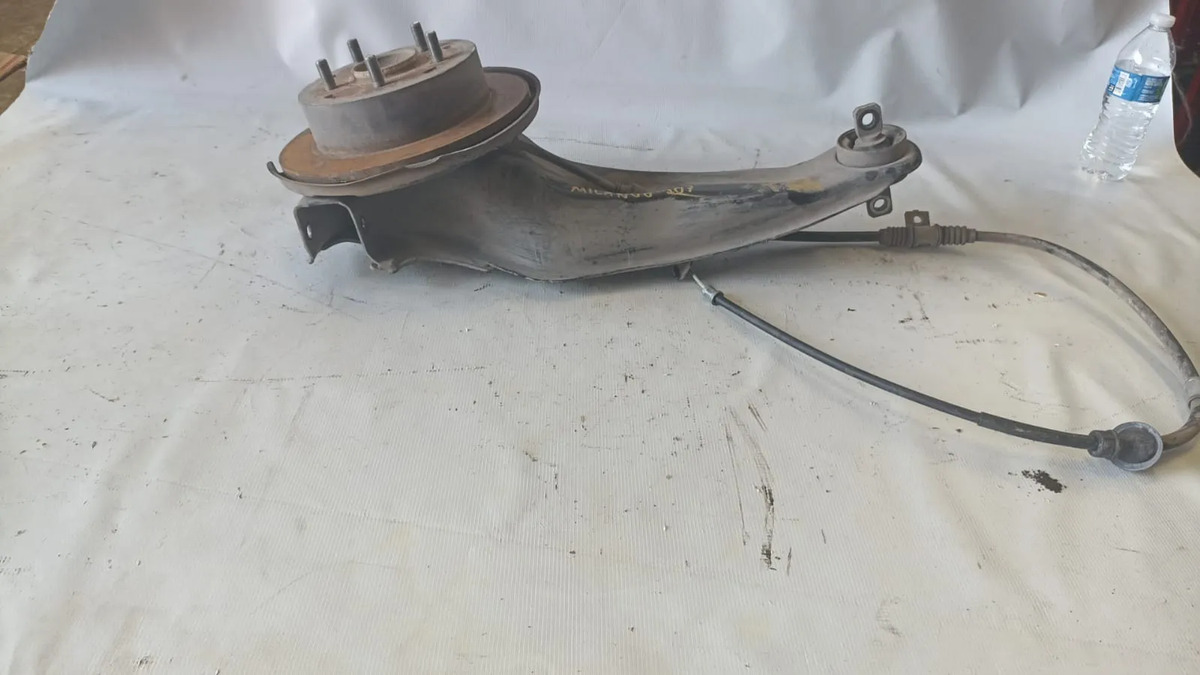Mango De Suspensión Trasero Rh Mitsubishi Lancer 08-16 2.0l Negro