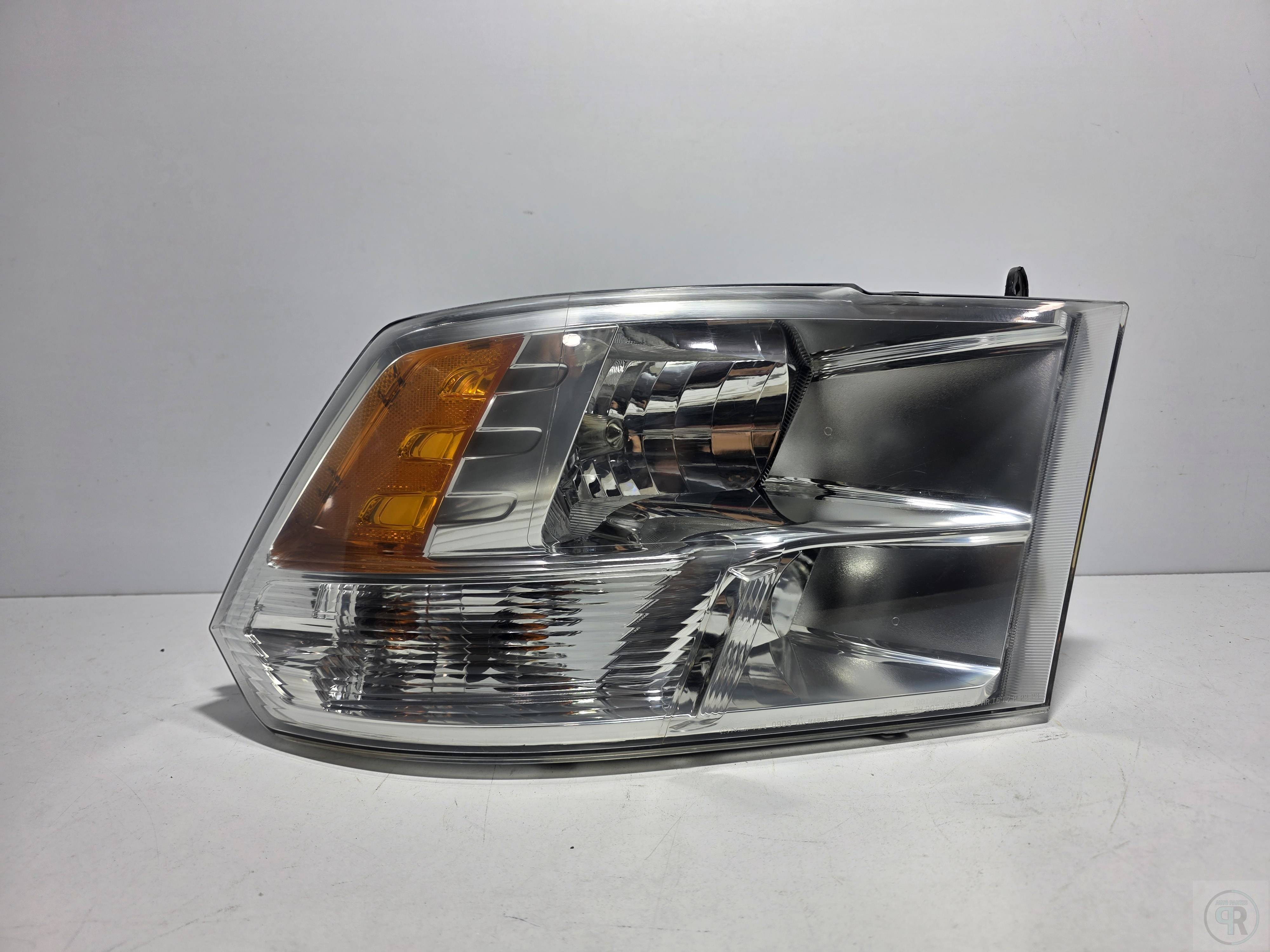 Ram 1500 2012 - 2020 Faro Derecho Usado Original