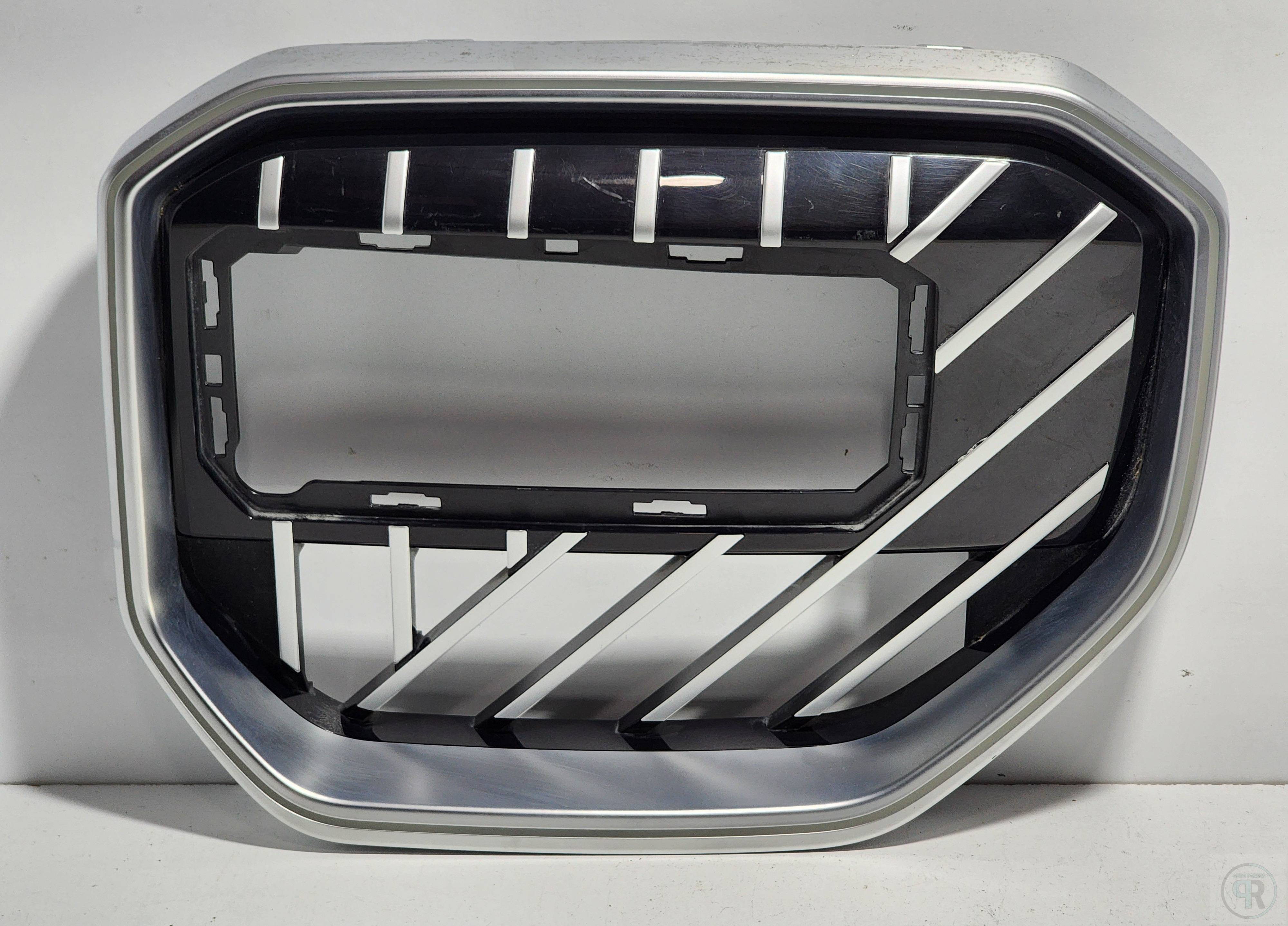 Bmw X3 2025 - 2026 Parrilla Delantera Izquierdo Usado Original