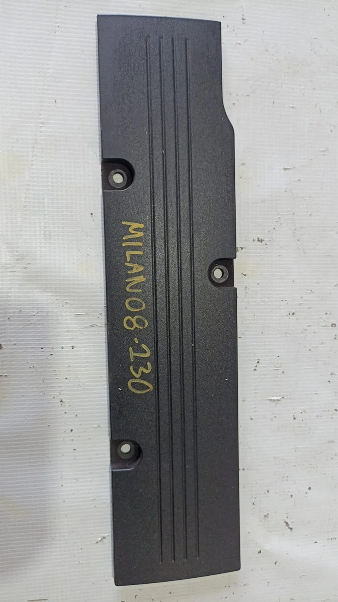 Tapa Embellecedora De Motor Mitsubishi Lancer 2008-2016 2.0l