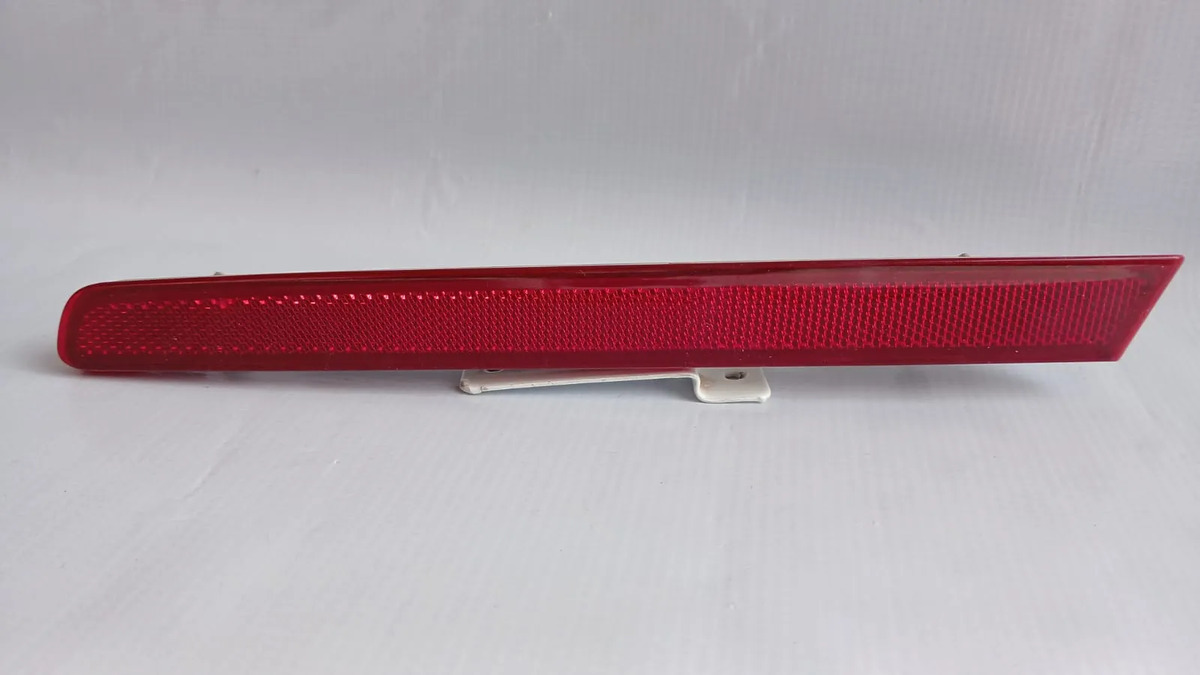 Reflector Reflejante Trasero Izquierdo Ford Explorer 11-15