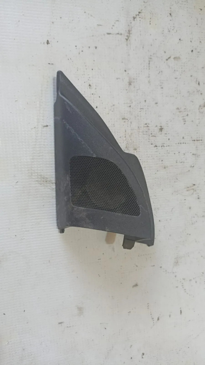 Esquinero Lateral Interior Lh Mitsubishi Lancer 2008-2016