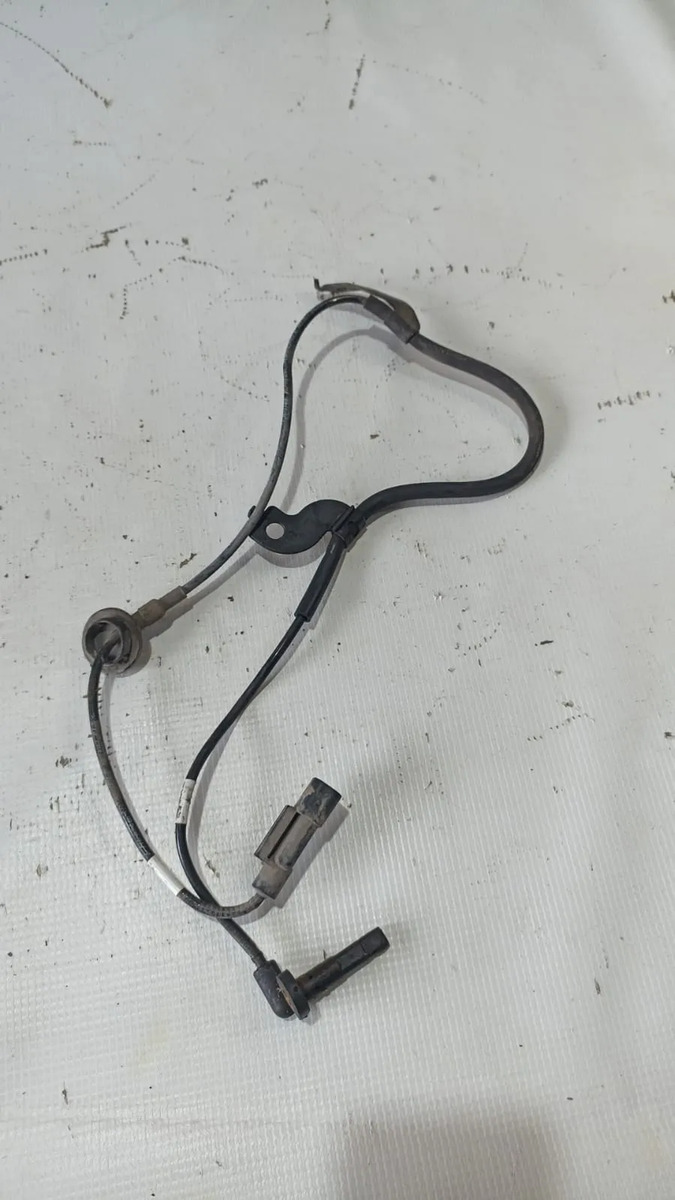 Sensor Abs Delantero Lh Mitsubishi Lancer 2008-2016 2.0l