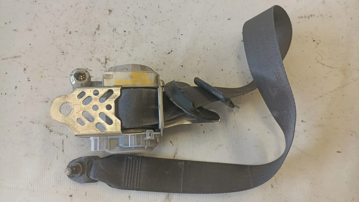Cinturon Delantero Rhmitsubishi Lancer 2008-2016 2.0l Aut.
