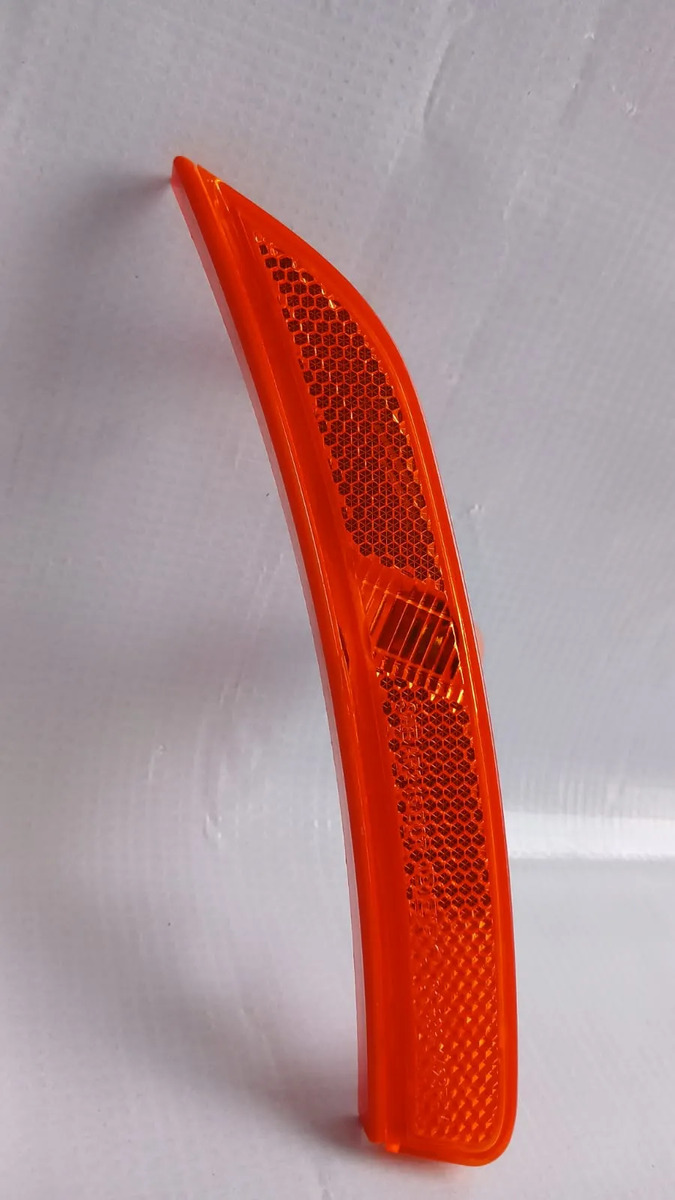 Reflector Reflejante Delantero Derecho Chrysler 200 15-17
