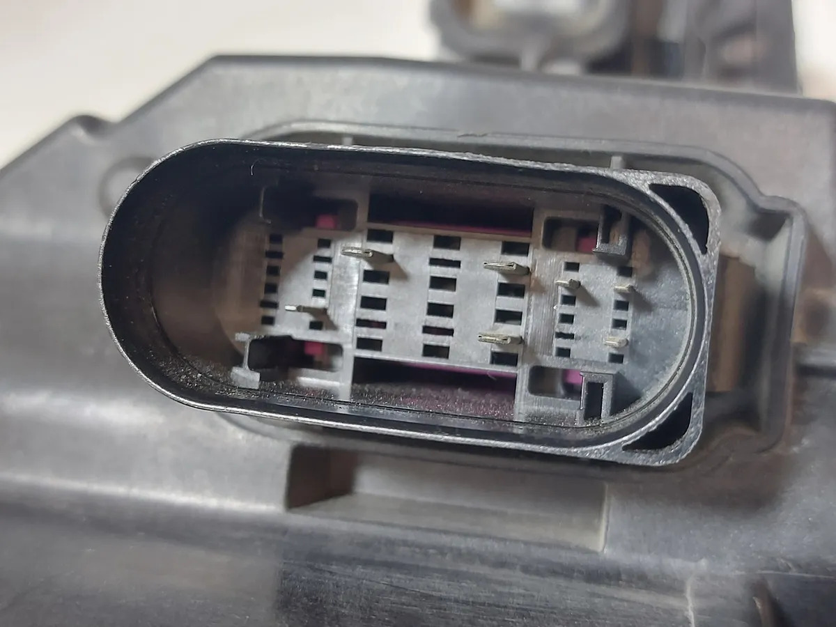 Faro Derecho Audi Q7 2017 2018 2019 Led Derecho/pasajero
