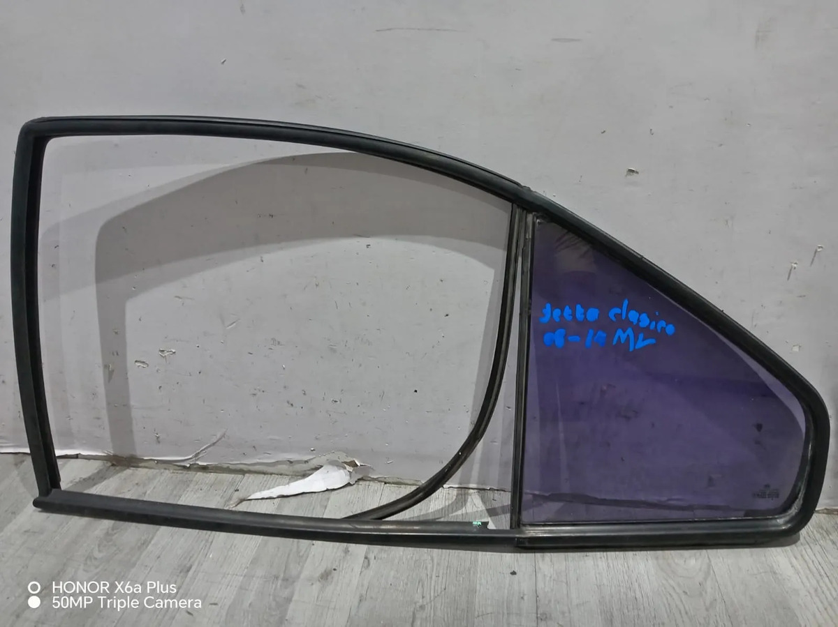 Vidrio Puerta Trasera Izquierda Jetta Clasico 2008 2010 2014