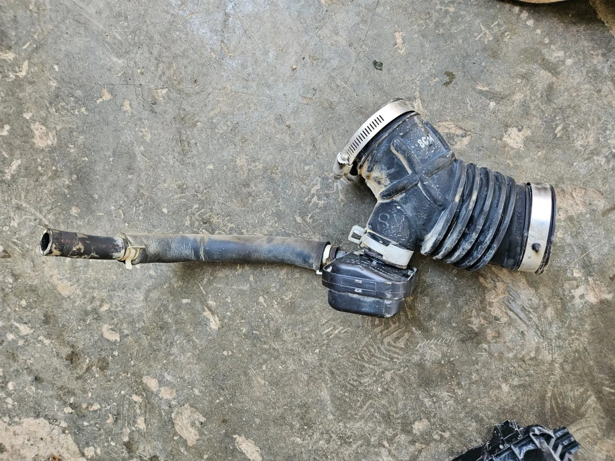 Nissan Kicks 2016-2020 Manguera Cuerpo Aceleracion