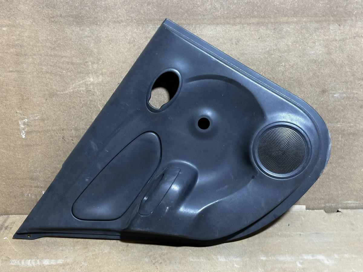 Tapiceria Puerta Tras Izq Nissan March 2011 2015 2018 2020 Negro