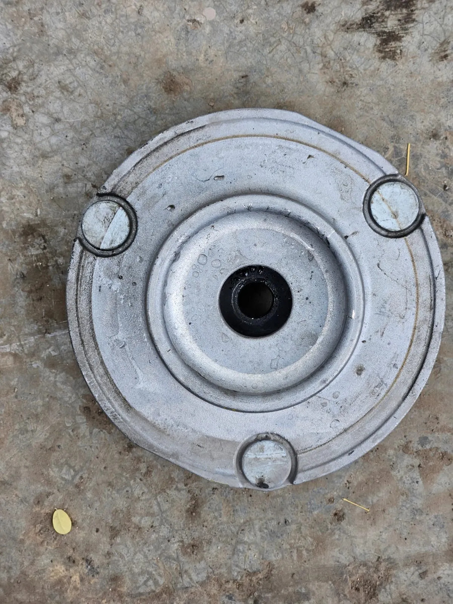 Mazda Cx-90 2024-2026 Base De Amortiguador Del