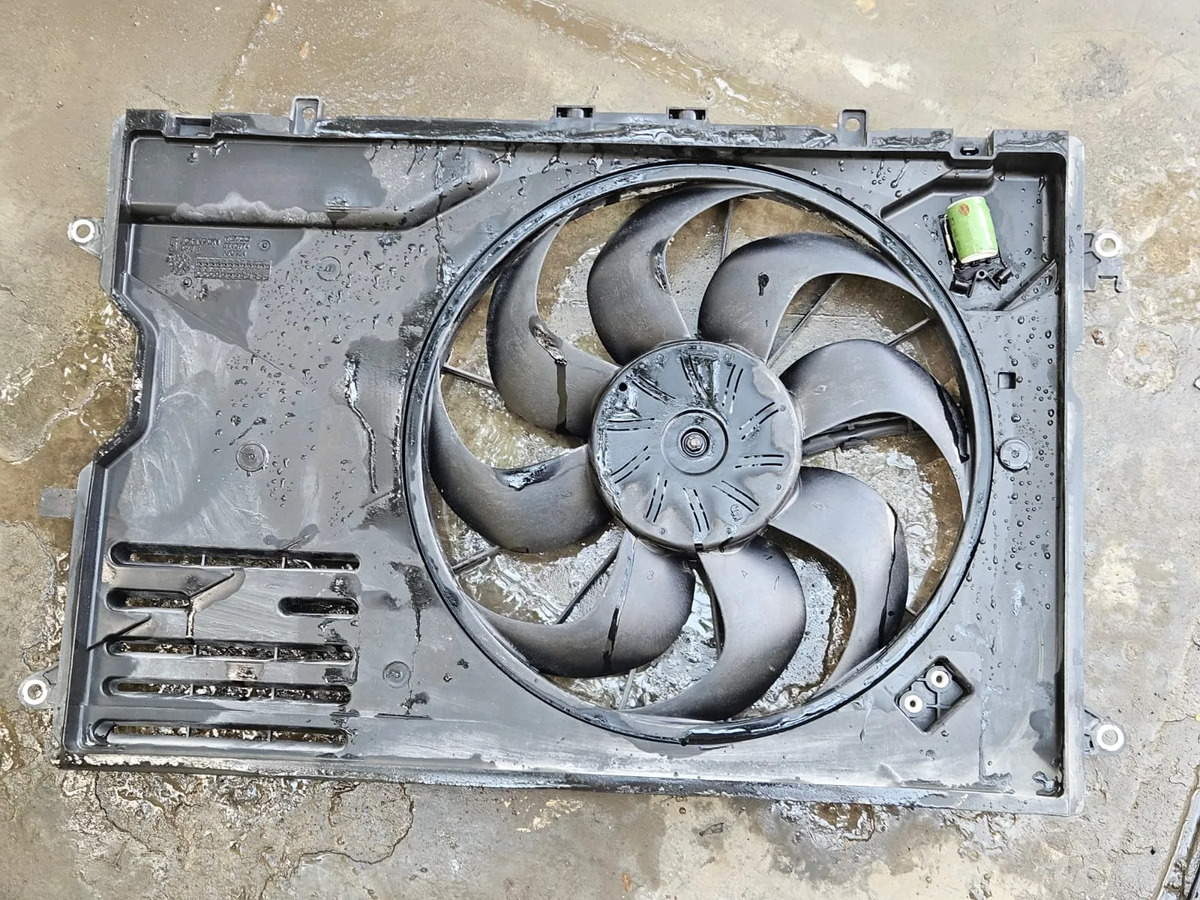 Mazda Cx-50 2024-2026 Motoventilador Original