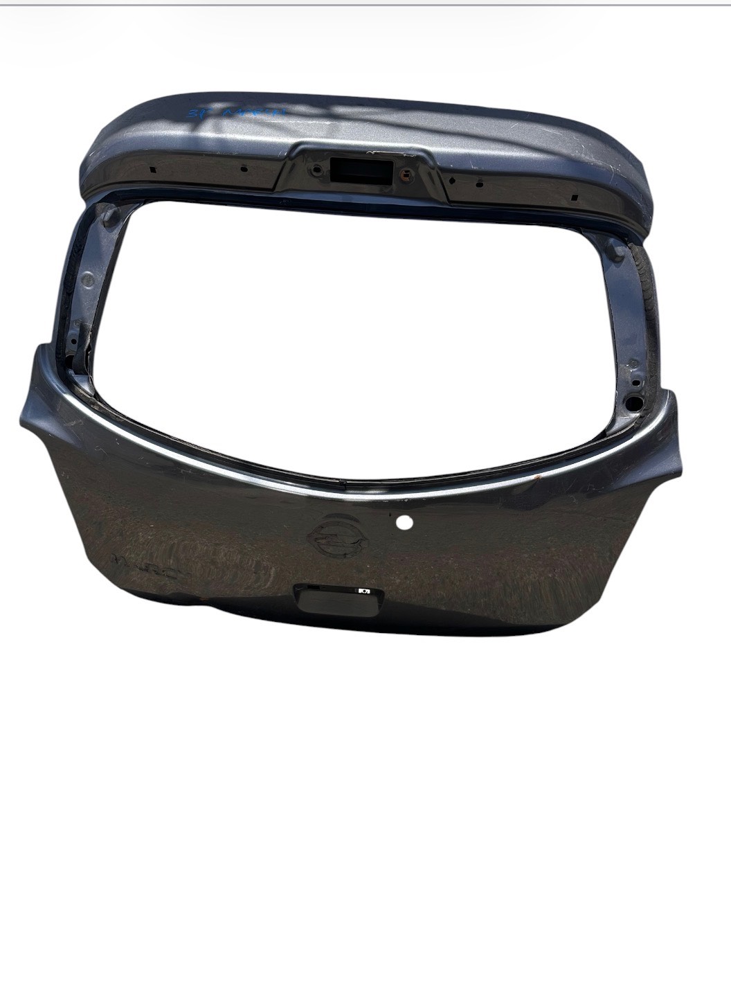 Nissan March 2012 - 2019 quinta puerta Trasera Usado Original