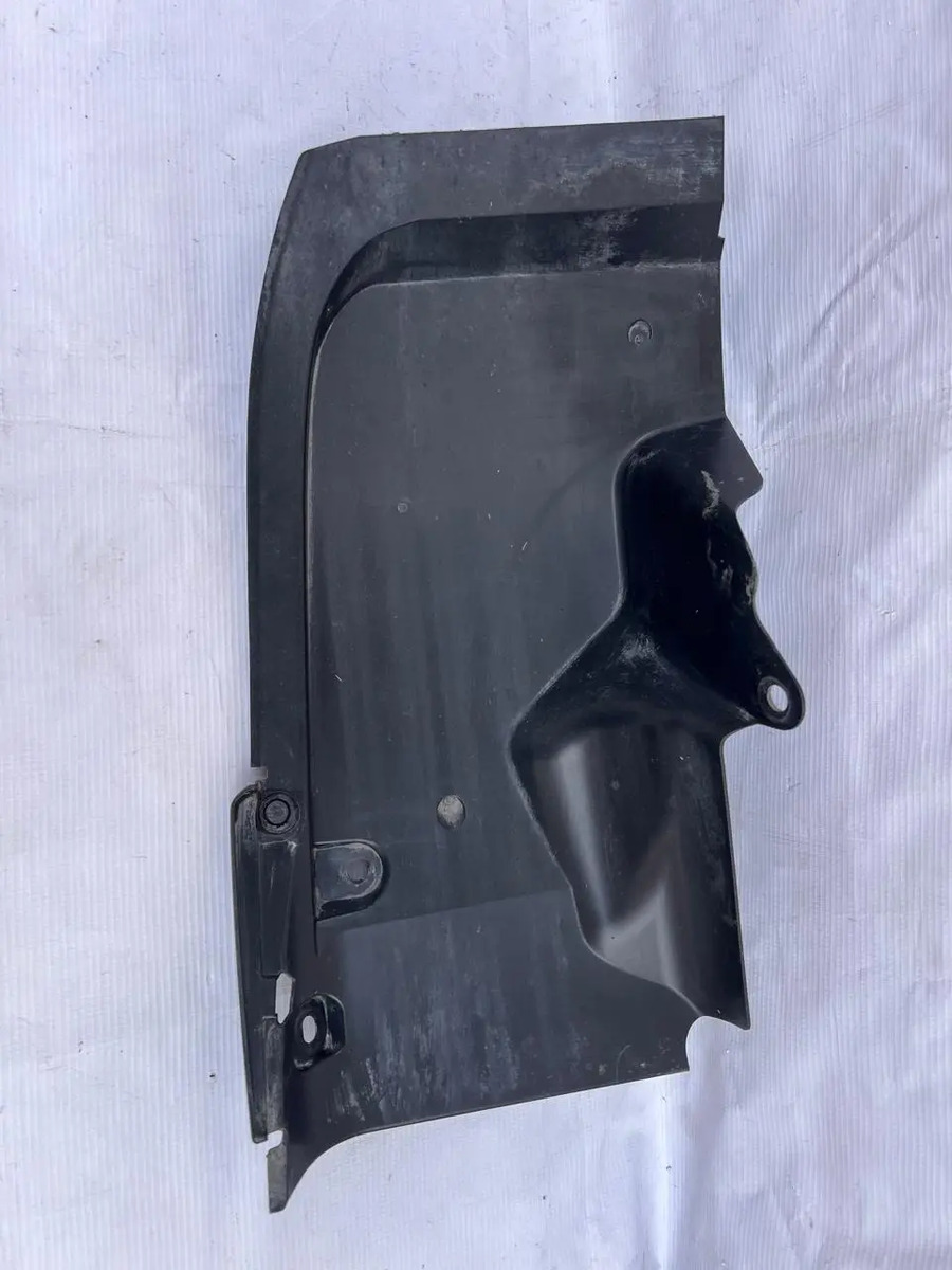 Lodera Trasera Izquierda Toyota Yaris R 2016-2018 Usado Orig
