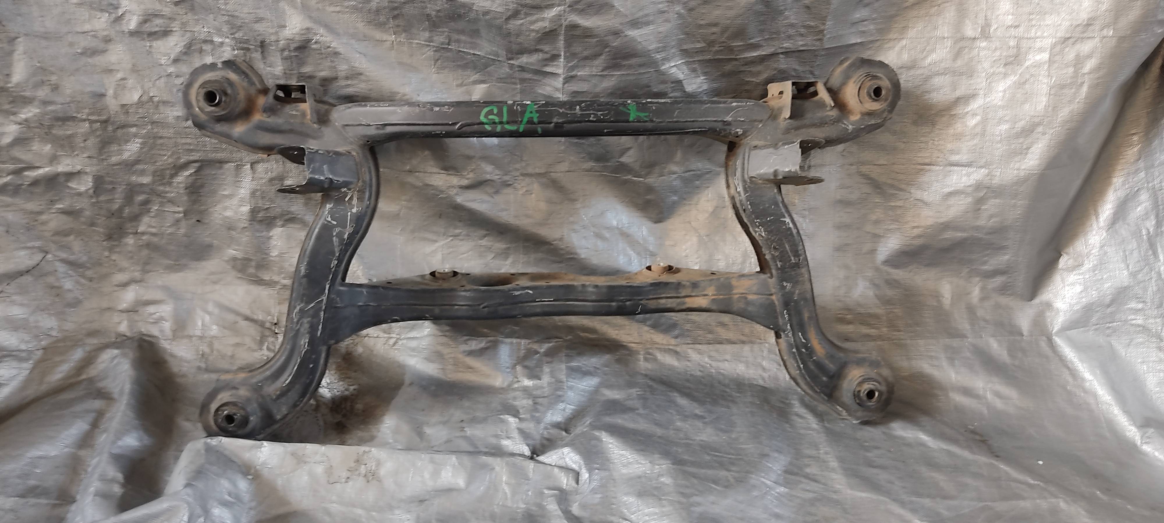 Mercedes-benz Clase gla 2013 - 2019 Puentes de Suspensión Trasera Usado Original