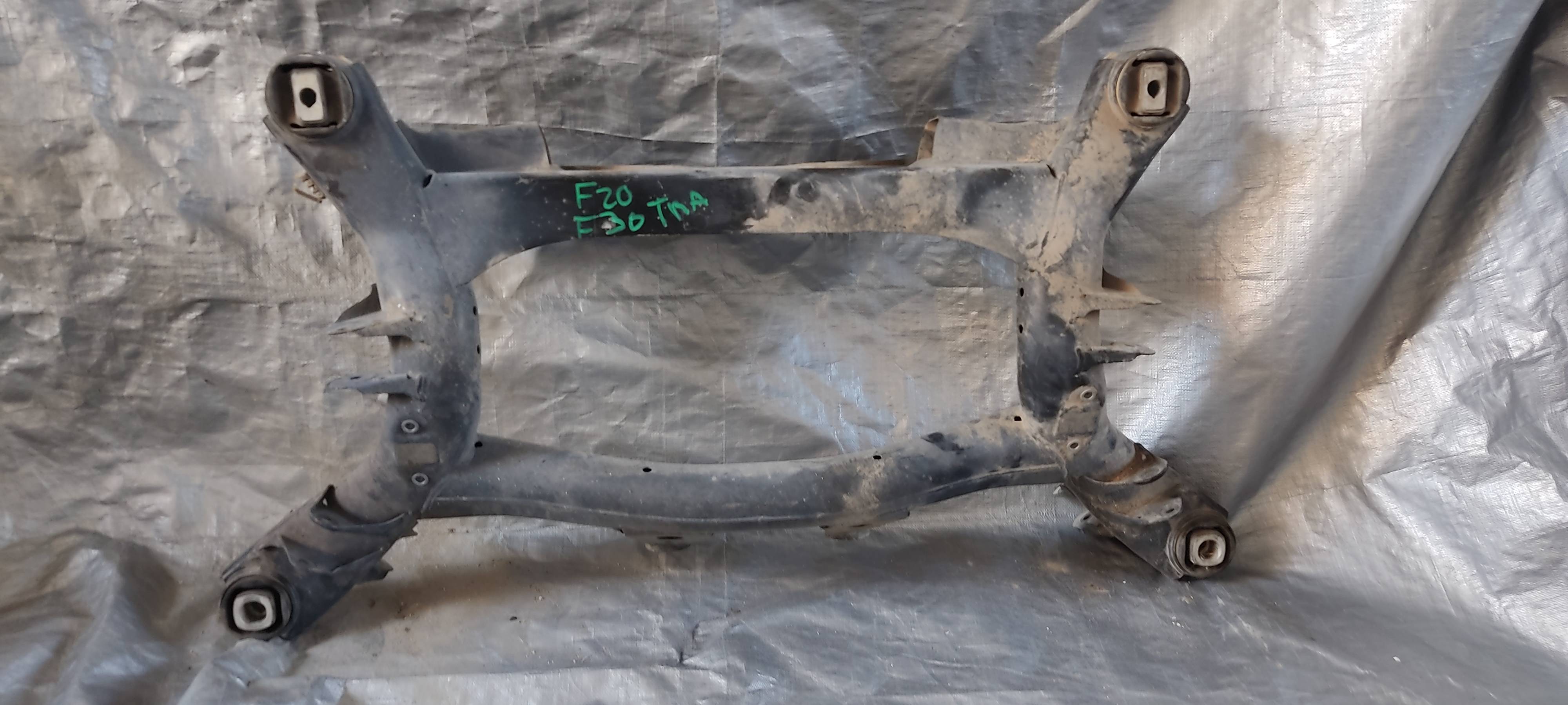 Bmw Serie 3 2013 - 2018 Puentes de Suspensión Trasera Usado Original