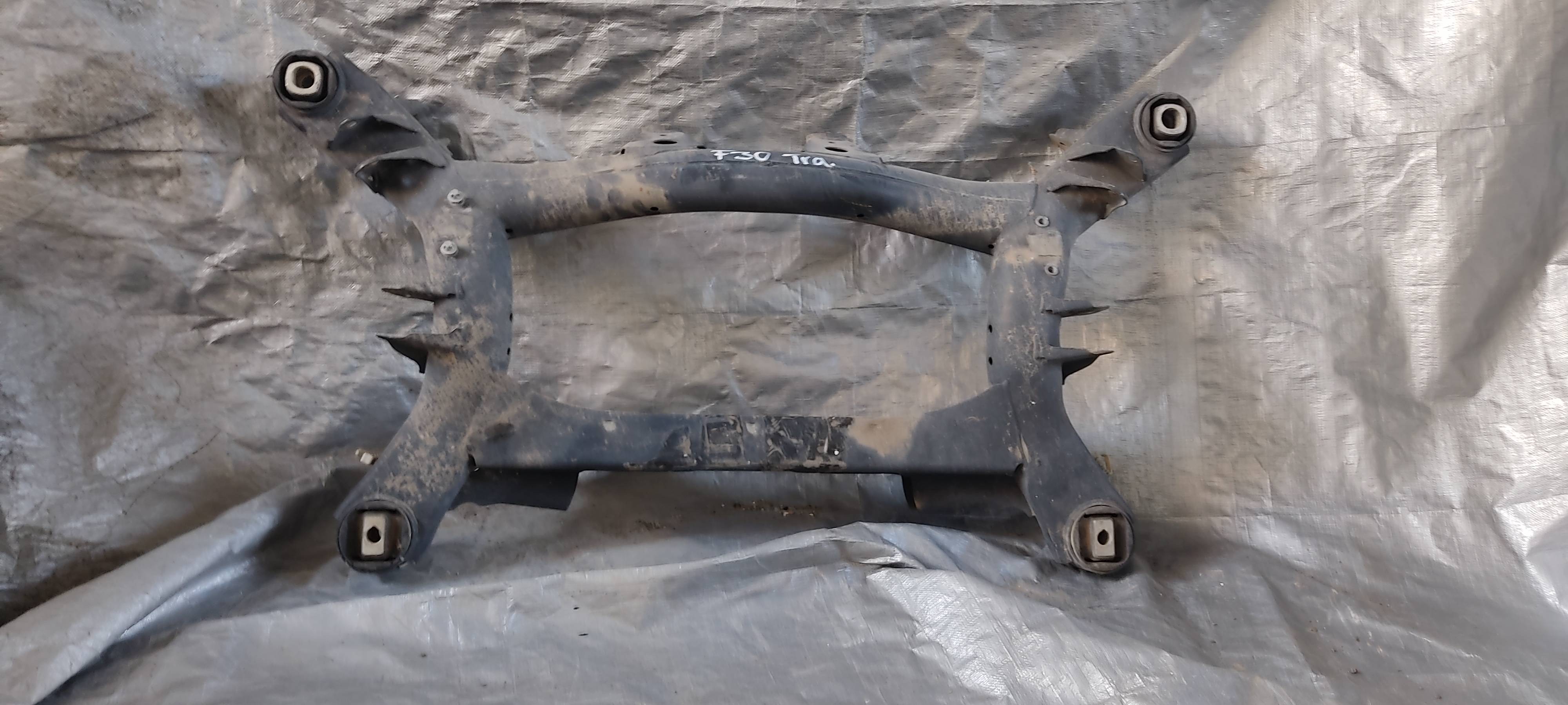 Bmw Serie 3 2013 - 2018 Puentes de Suspensión Trasera Usado Original