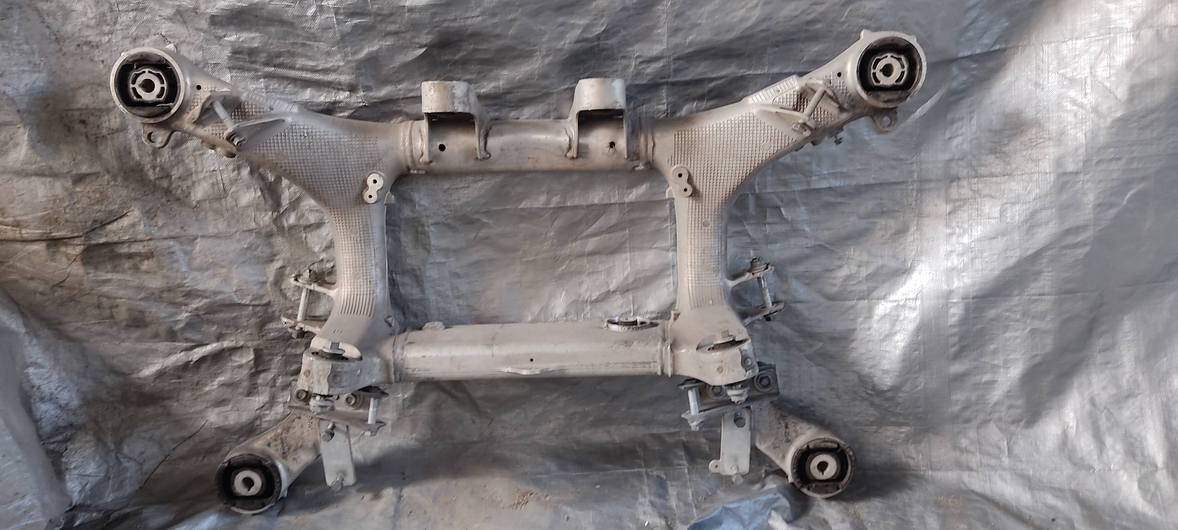 Bmw Serie 5 2017 - 2020 Puentes de Suspensión Trasera Usado Original