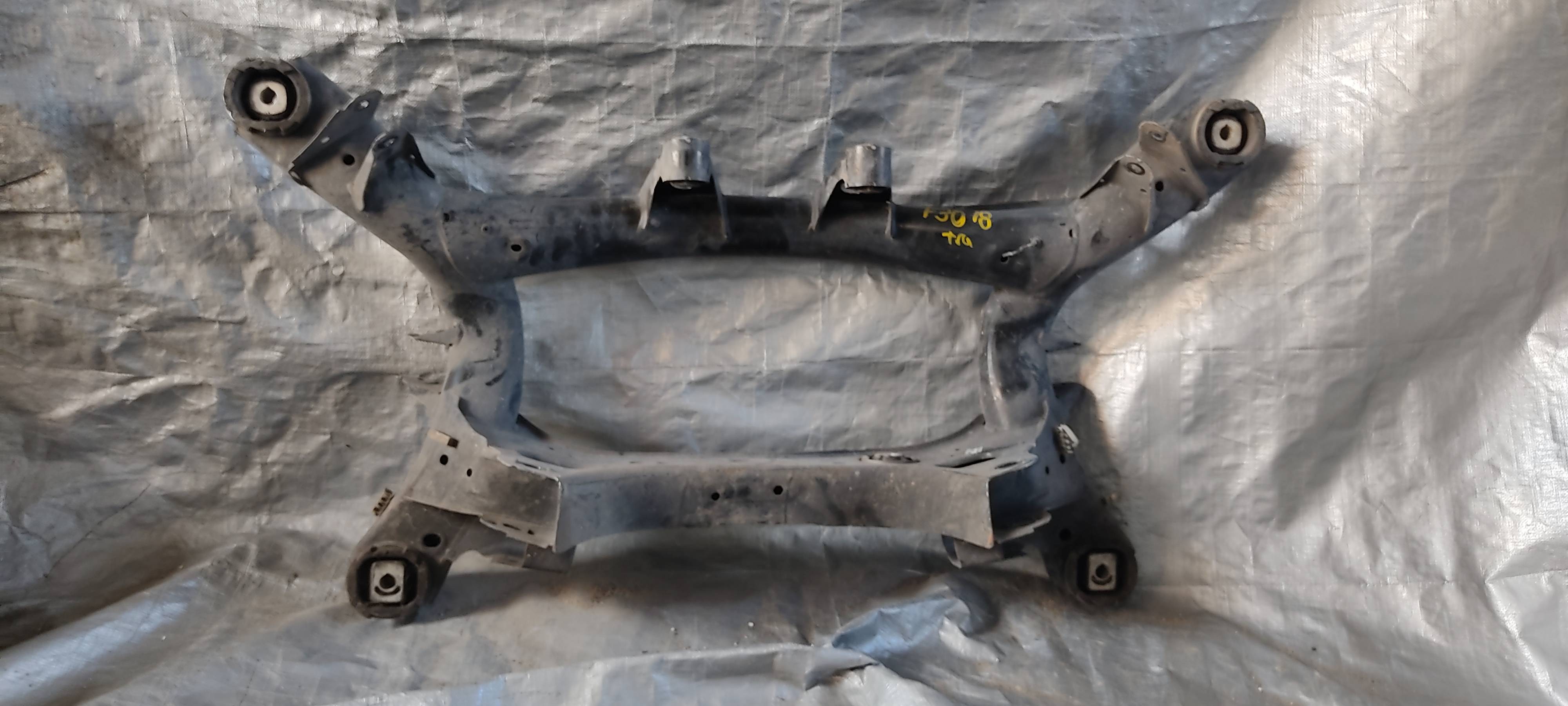 Bmw Serie 3 2013 - 2018 Puentes de Suspensión Trasera Usado Original