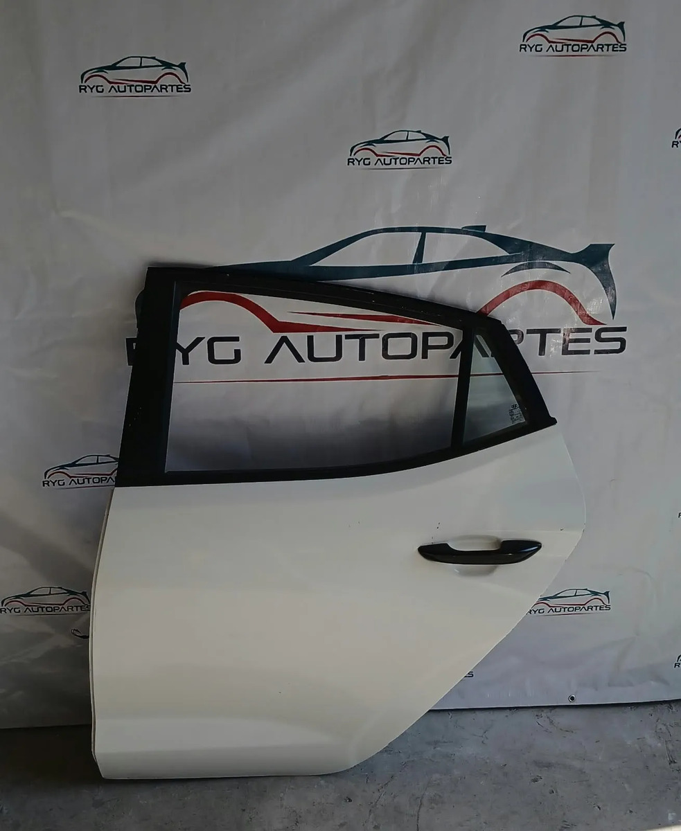 Puerta Trasera Izquierda Hyundai Grand I10 21-26 Reparada. Trasera Izquierdo Blanco