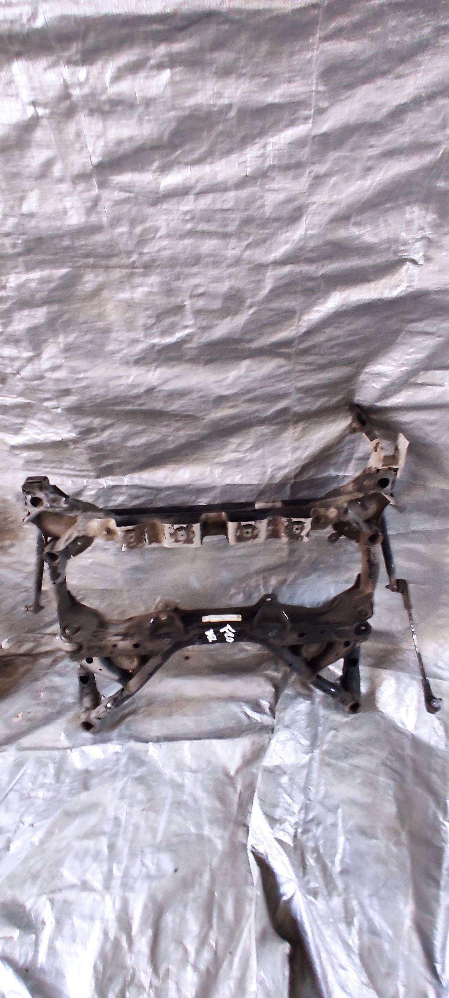 Bmw Serie 1 2012 - 2015 Puentes de Suspensión Delantera Usado Original