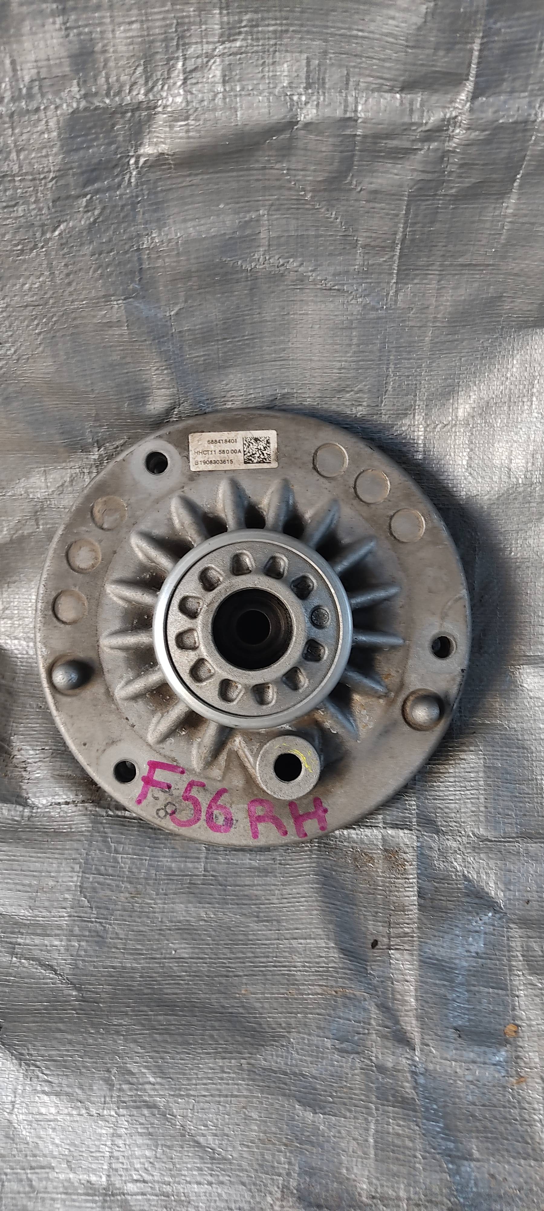 Mini Cooper 2016 - 2020 Base de Amortiguador Delantera Derecho Usado Original