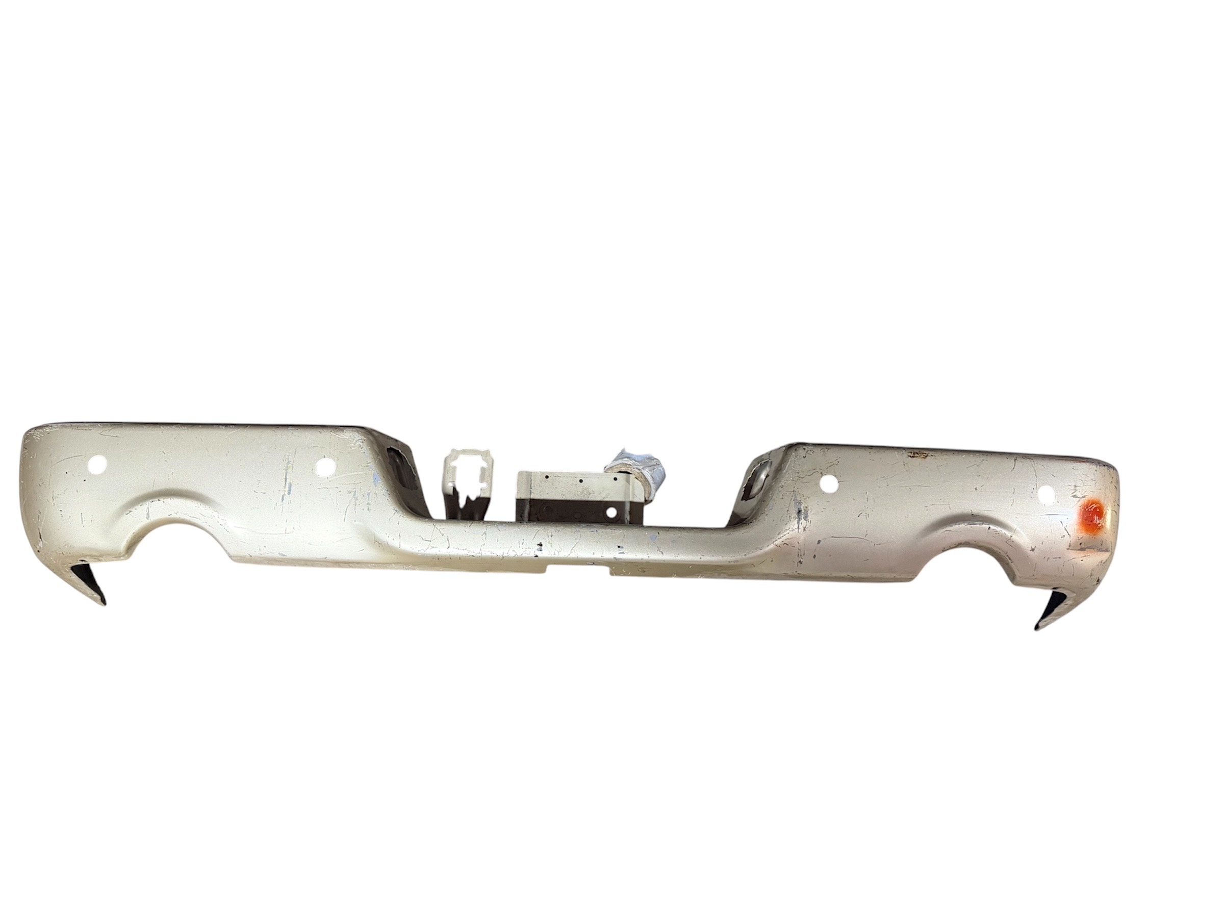 Ram 1500 2009 - 2018 Defensas Trasera Usado Original