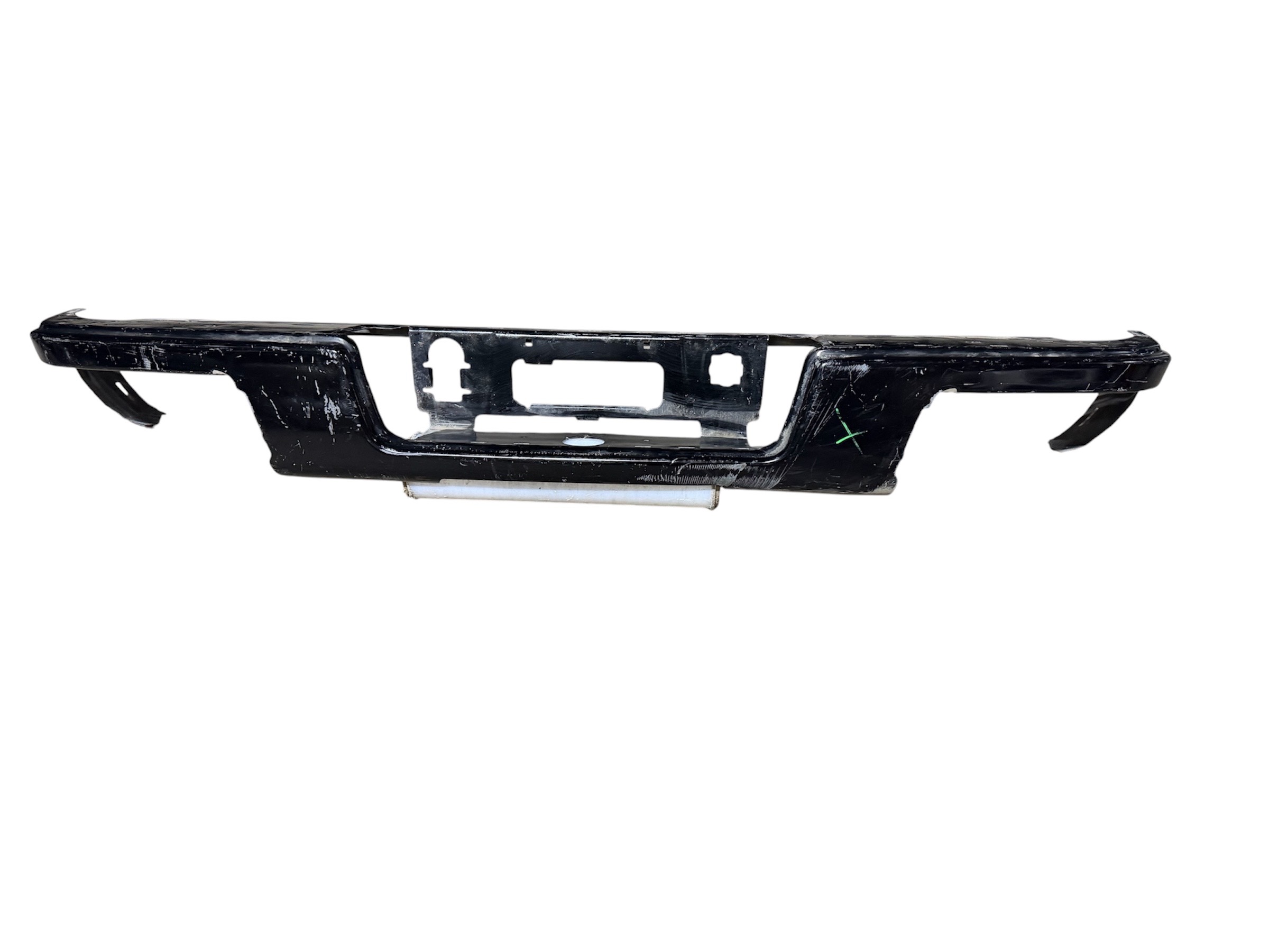 Chevrolet Colorado 2016 - 2022 Defensas Trasera Usado Original