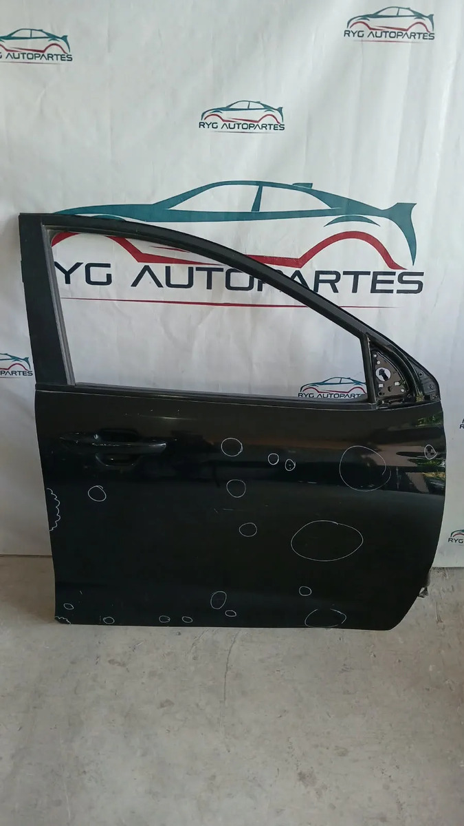 Puerta Delantera Derecha Hyundai Grand I10 21-26 4 Y 5 Pts. Delantera Derecho Negro