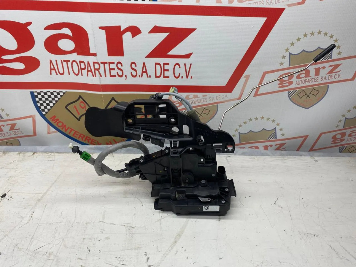 Mercedes-benz Clase ml 2012 - 2019 Cerraduras de Puerta Delantera Izquierdo Usado Original