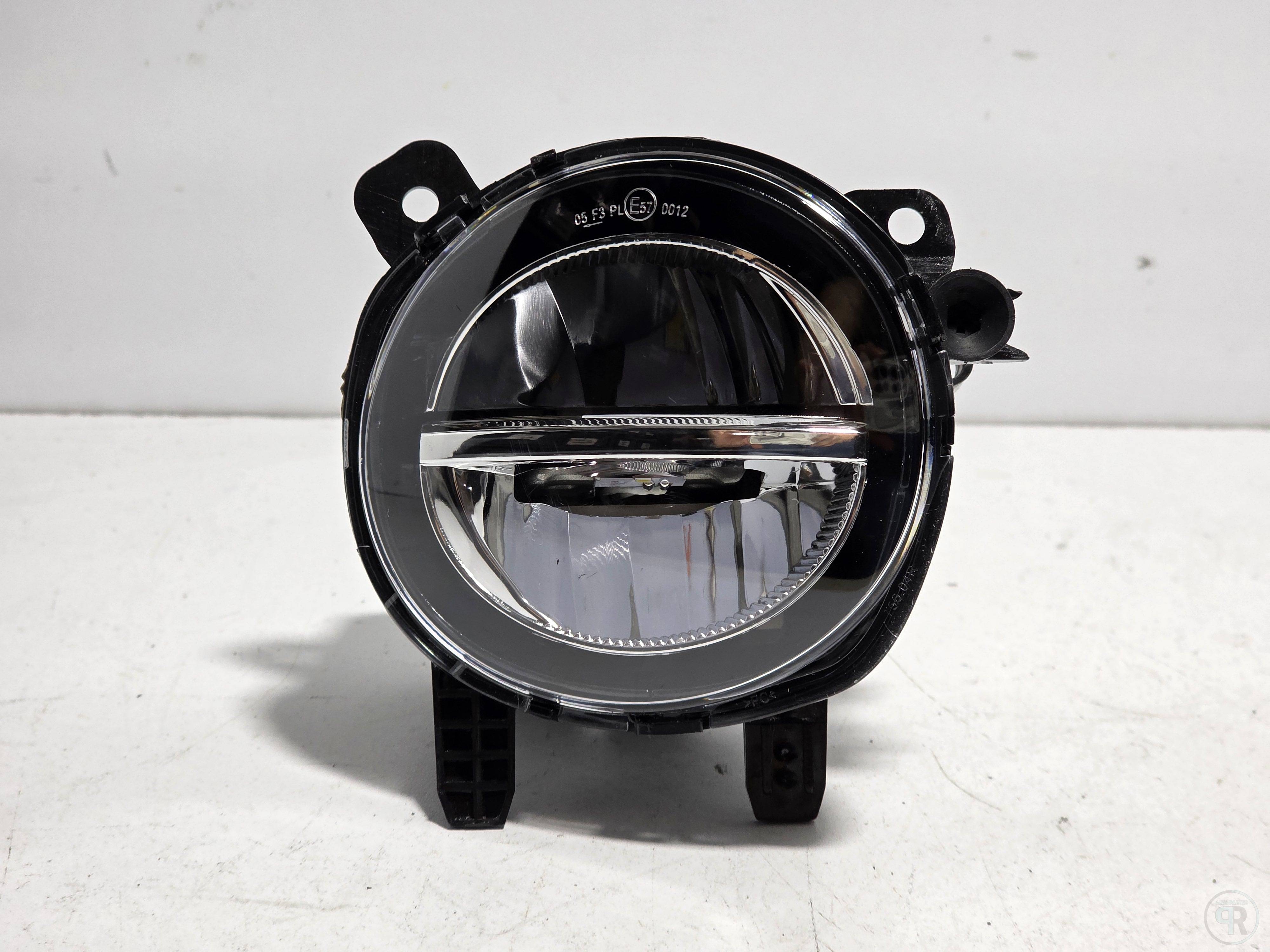 Bmw Serie 3 2014 - 2018 Faros Auxiliares Delantera Derecho Usado Generico
