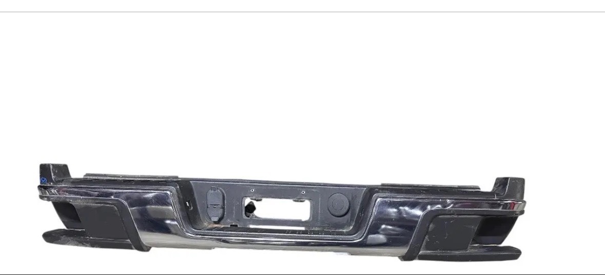 Chevrolet Colorado 2015 - 2021 Defensas Trasera Usado Original
